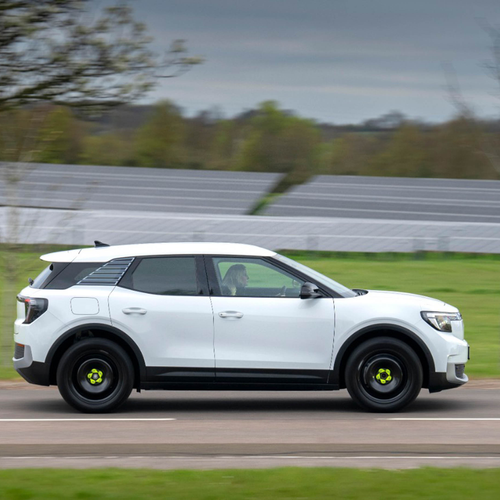 2026 Ford Explorer Van Side View
