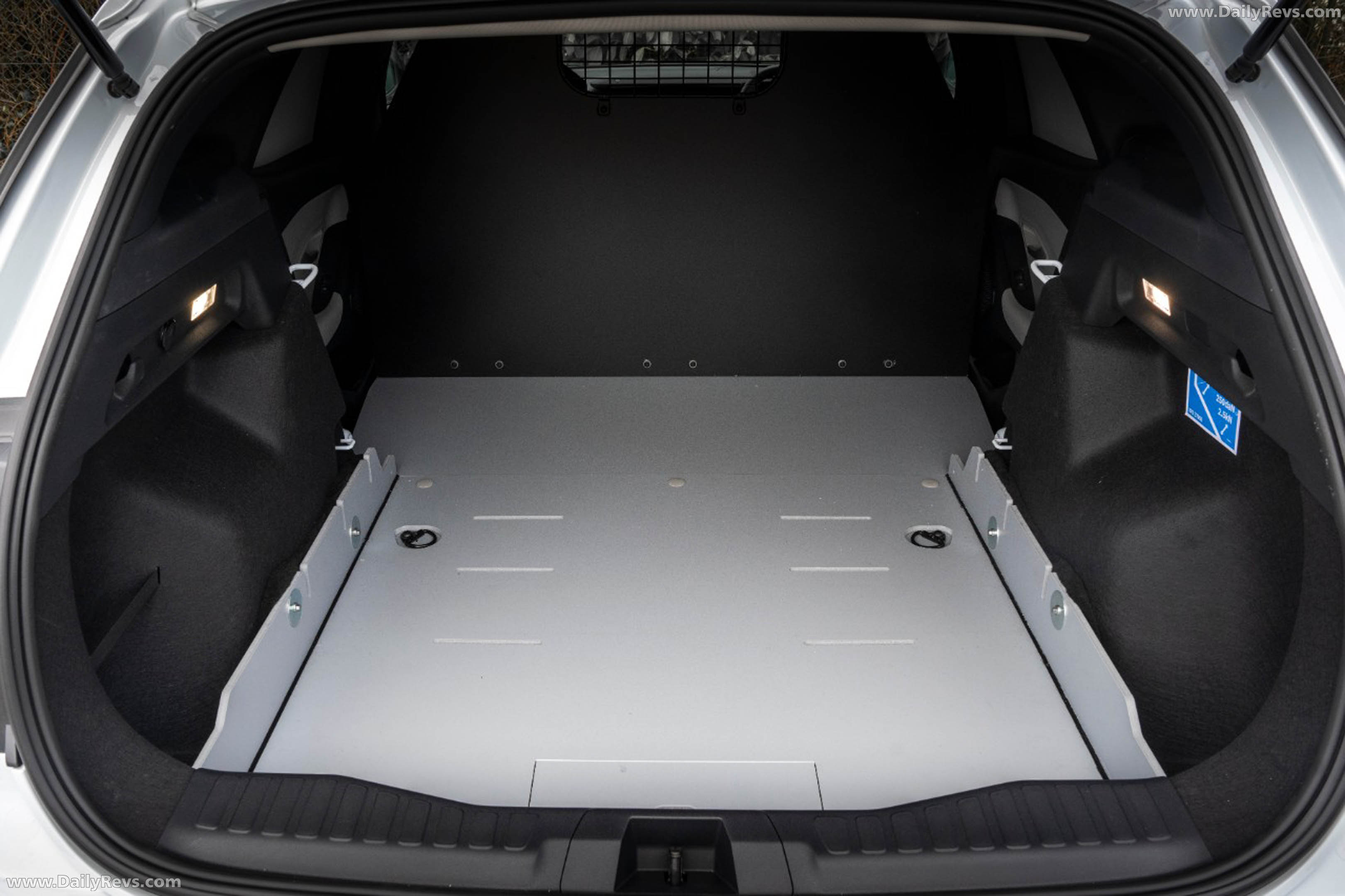 2026 Ford Explorer Van Interior