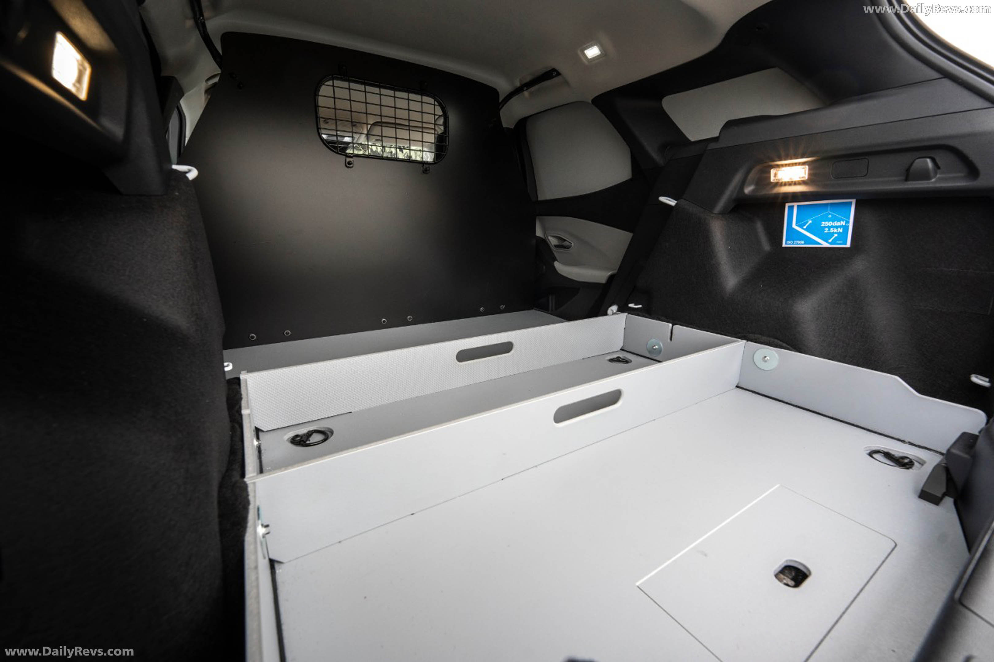 2026 Ford Explorer Van Interior