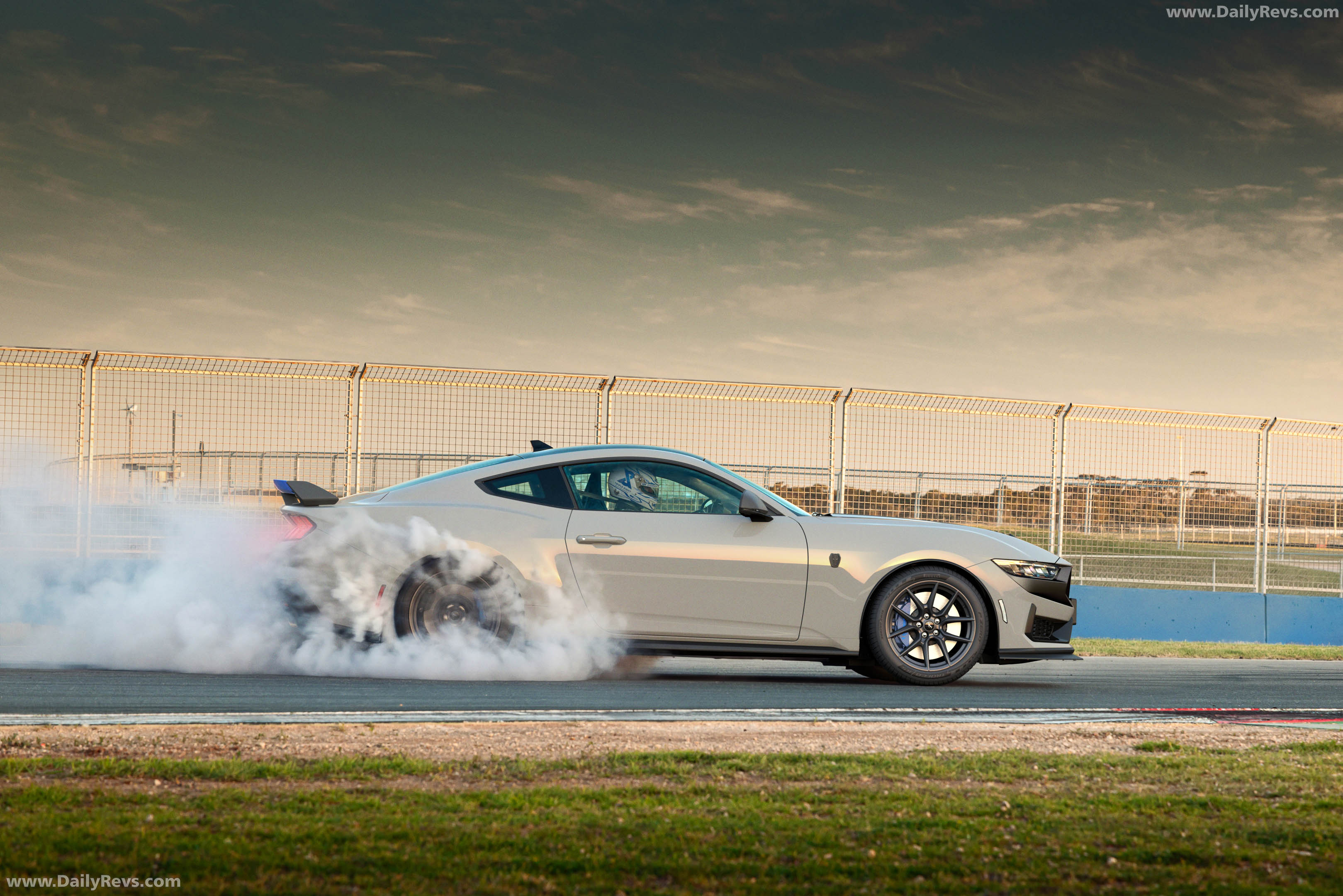 2026 Ford Mustang Dark Horse T8 Spec Side View