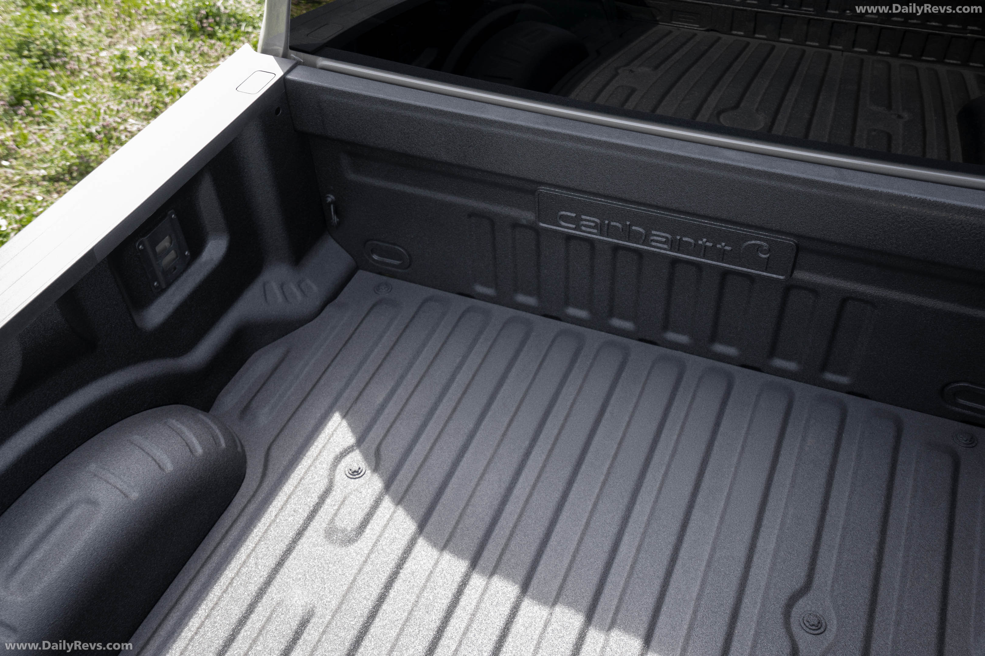 2027 Ford F-350 Super Duty Carhartt Interior