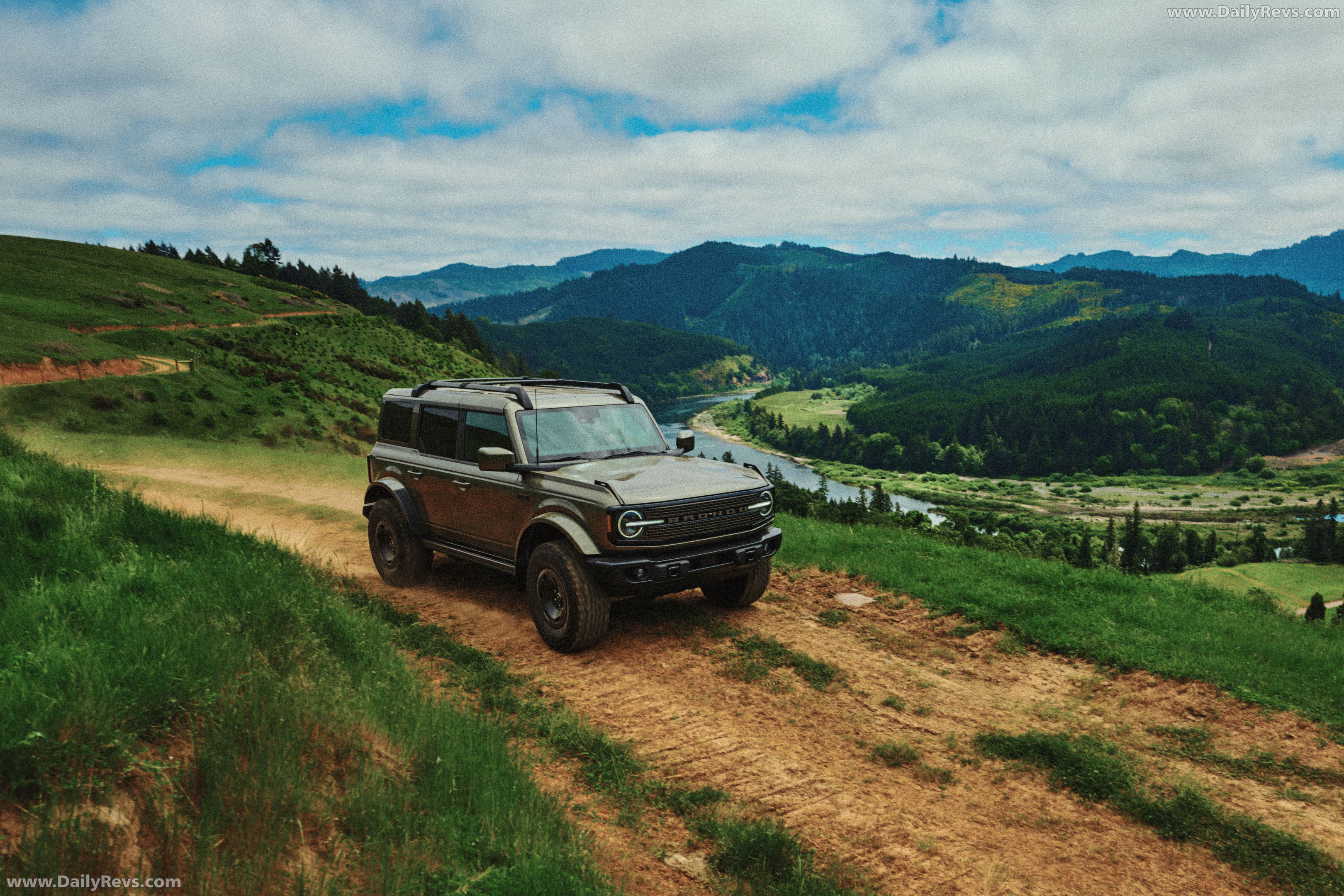 2027 Ford Bronco Filson Front View