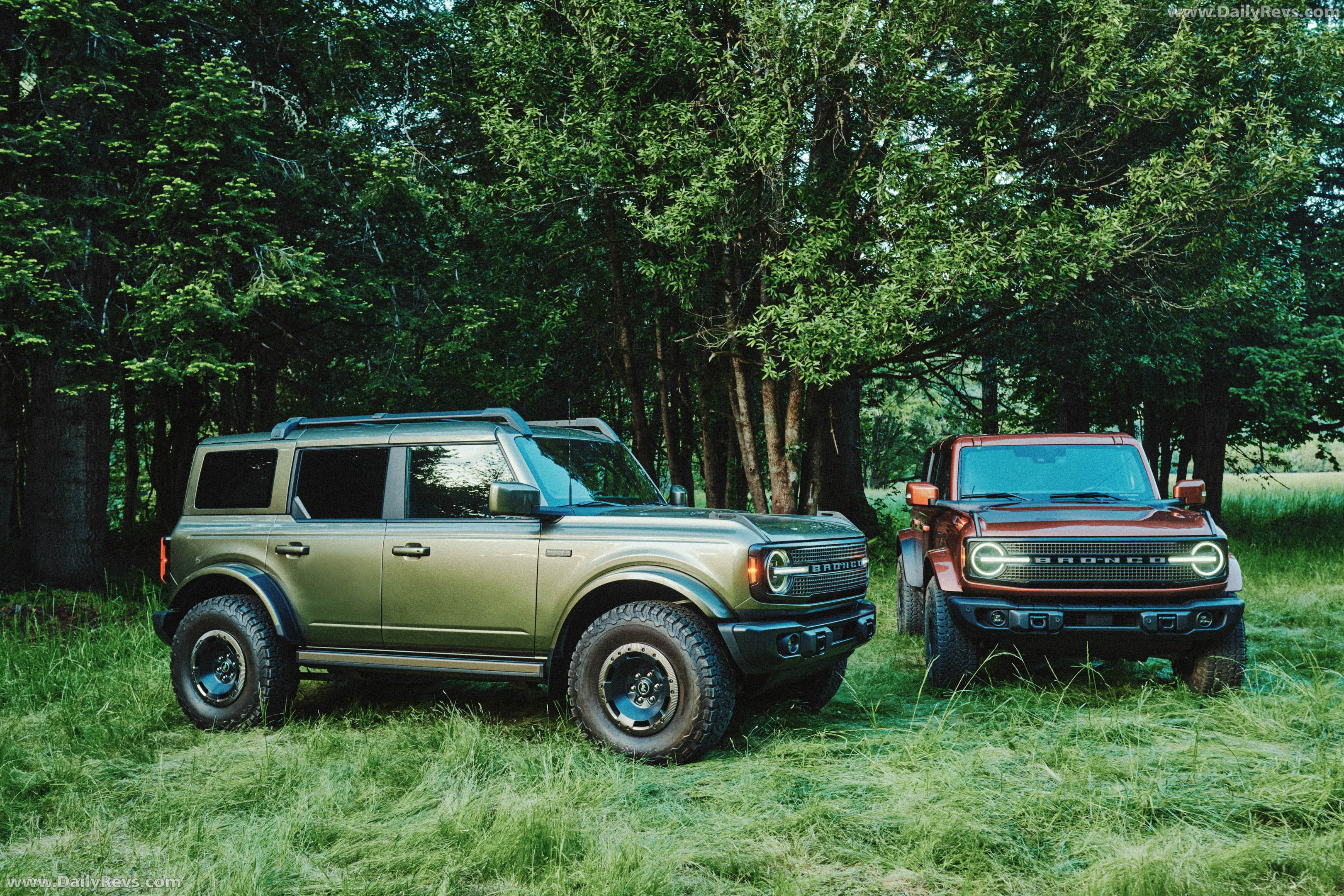 2027 Ford Bronco Filson First Edition Front View