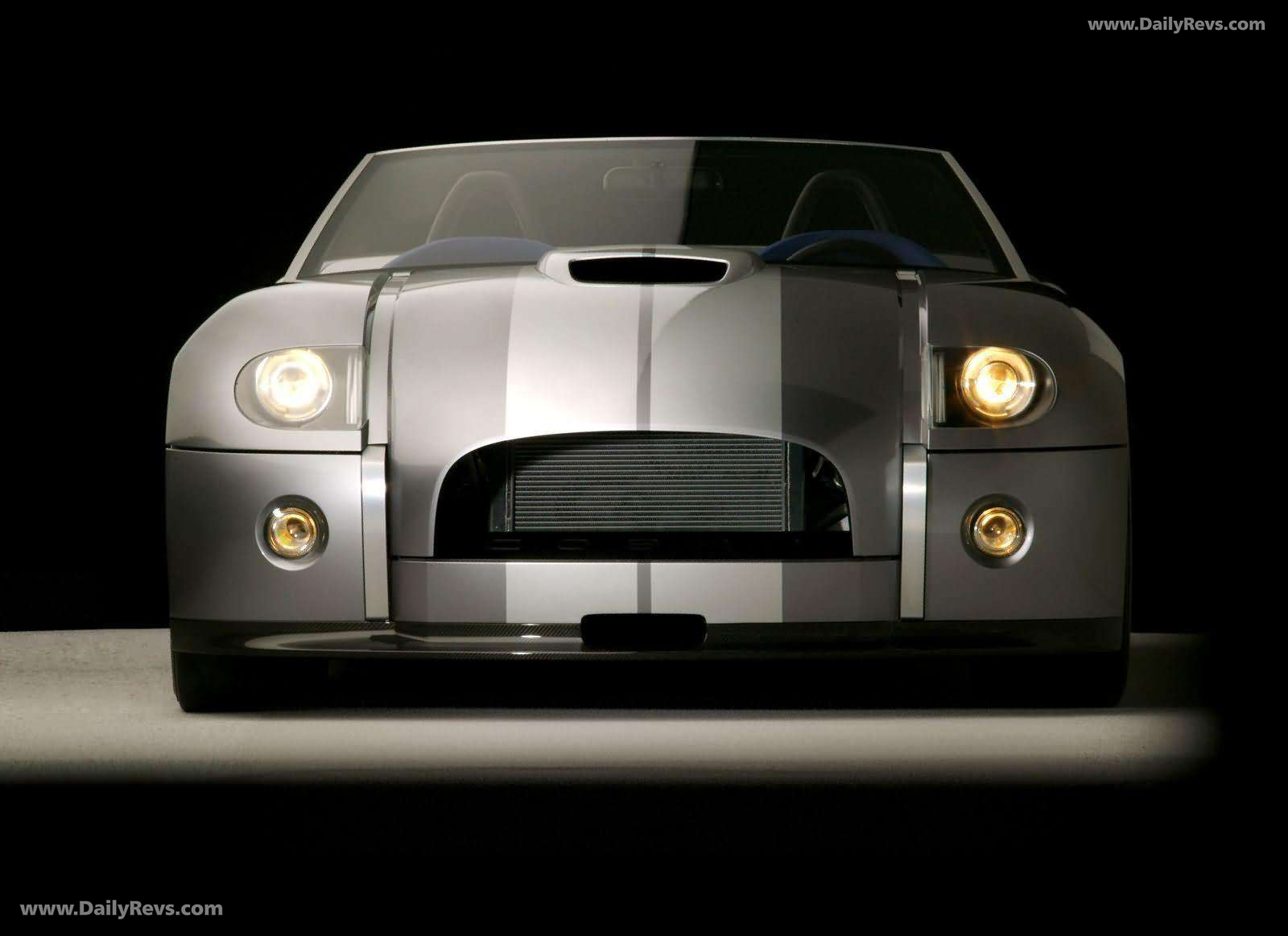 2004 Ford Shelby Cobra Concept Front View