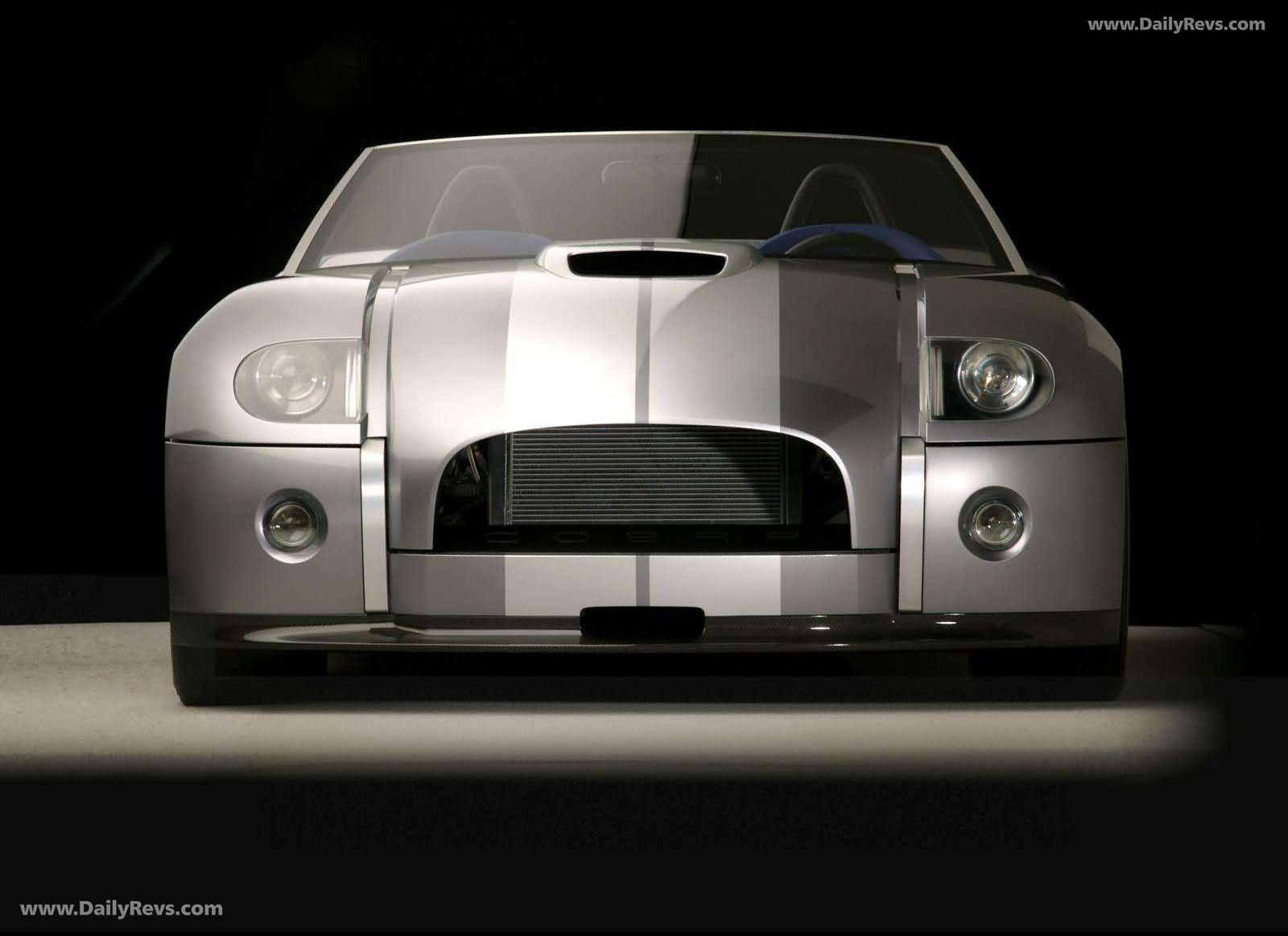 2004 Ford Shelby Cobra Concept Front View