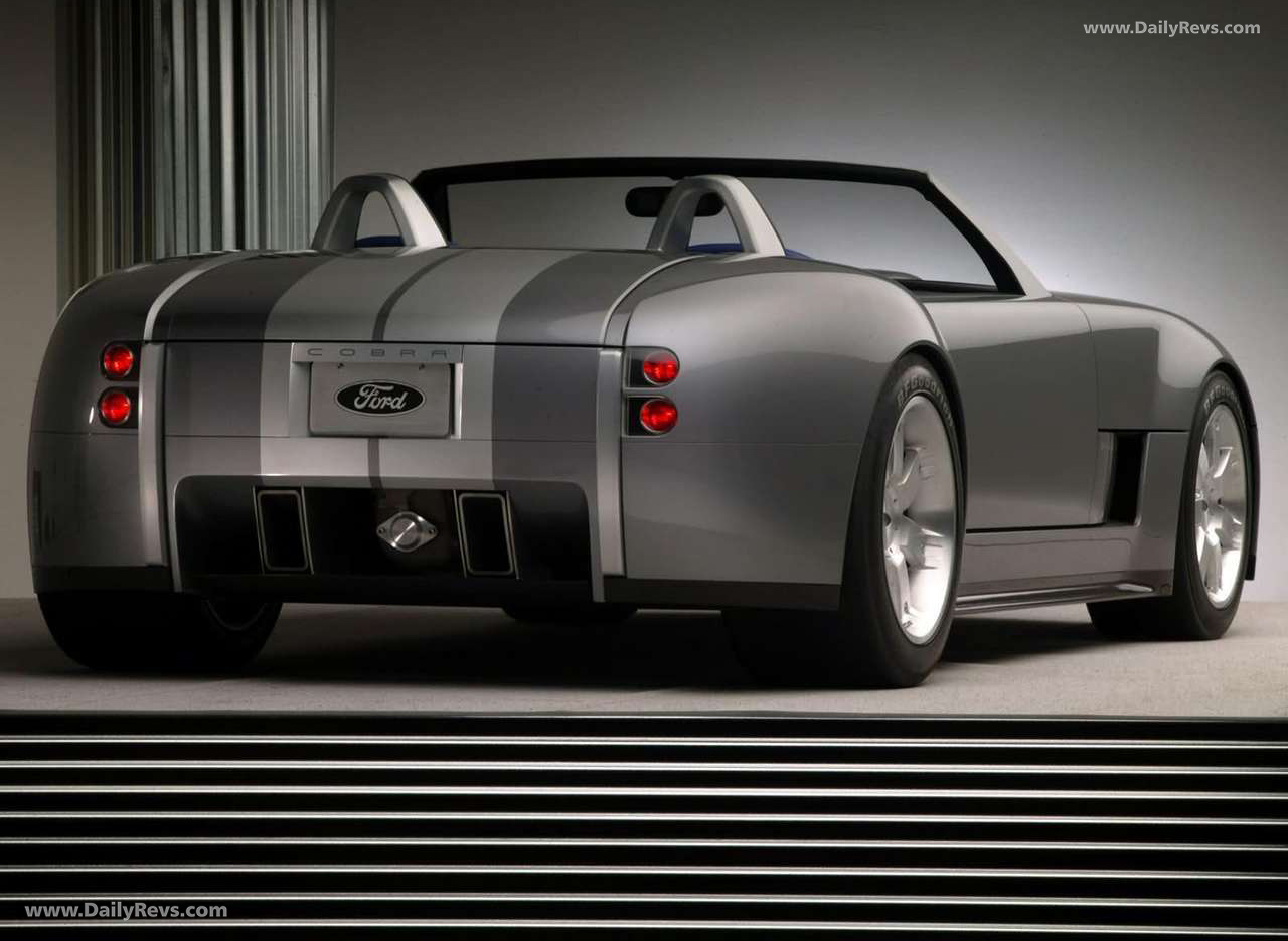 2004 Ford Shelby Cobra Concept Rear View