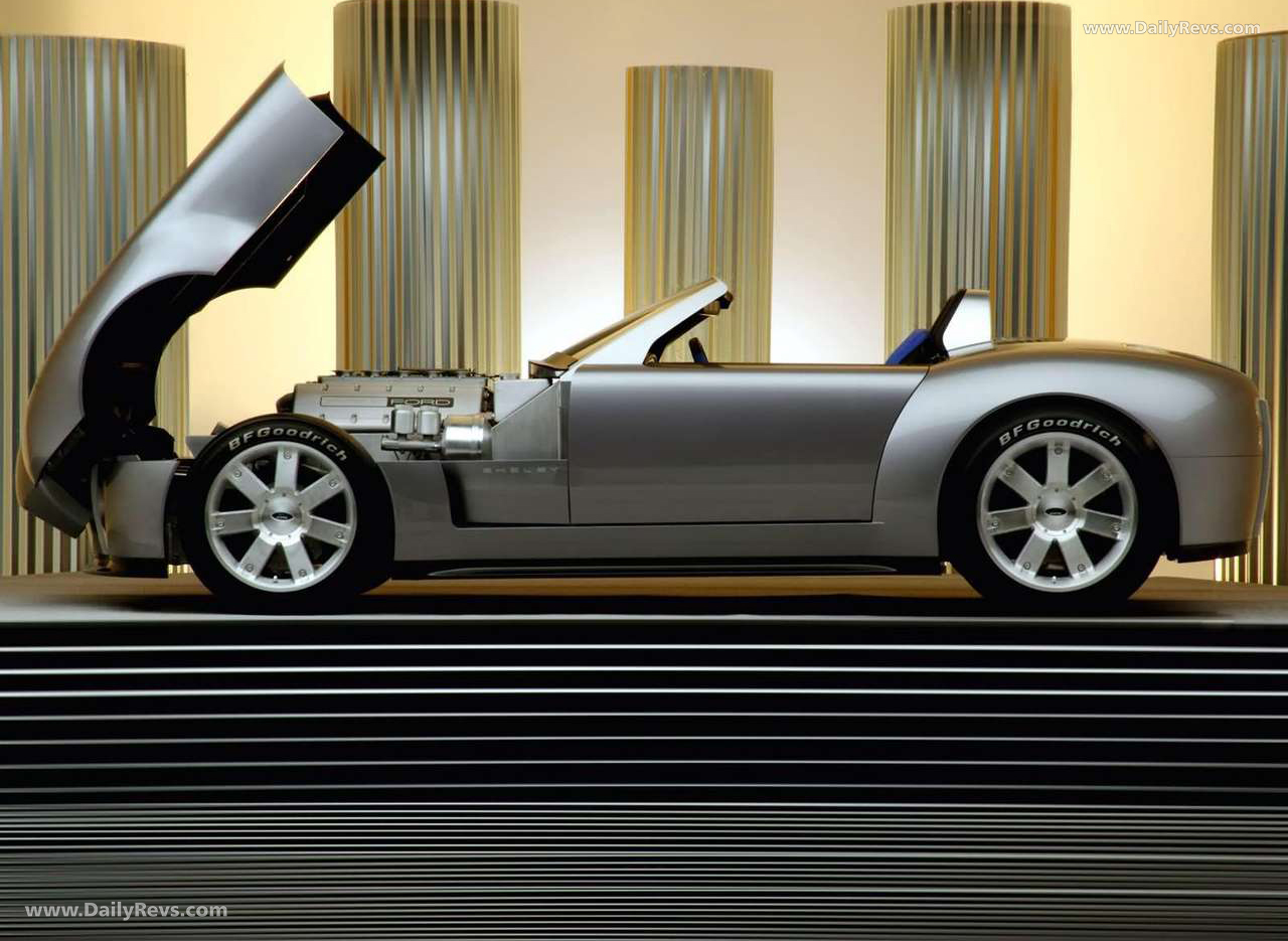 2004 Ford Shelby Cobra Concept Side View