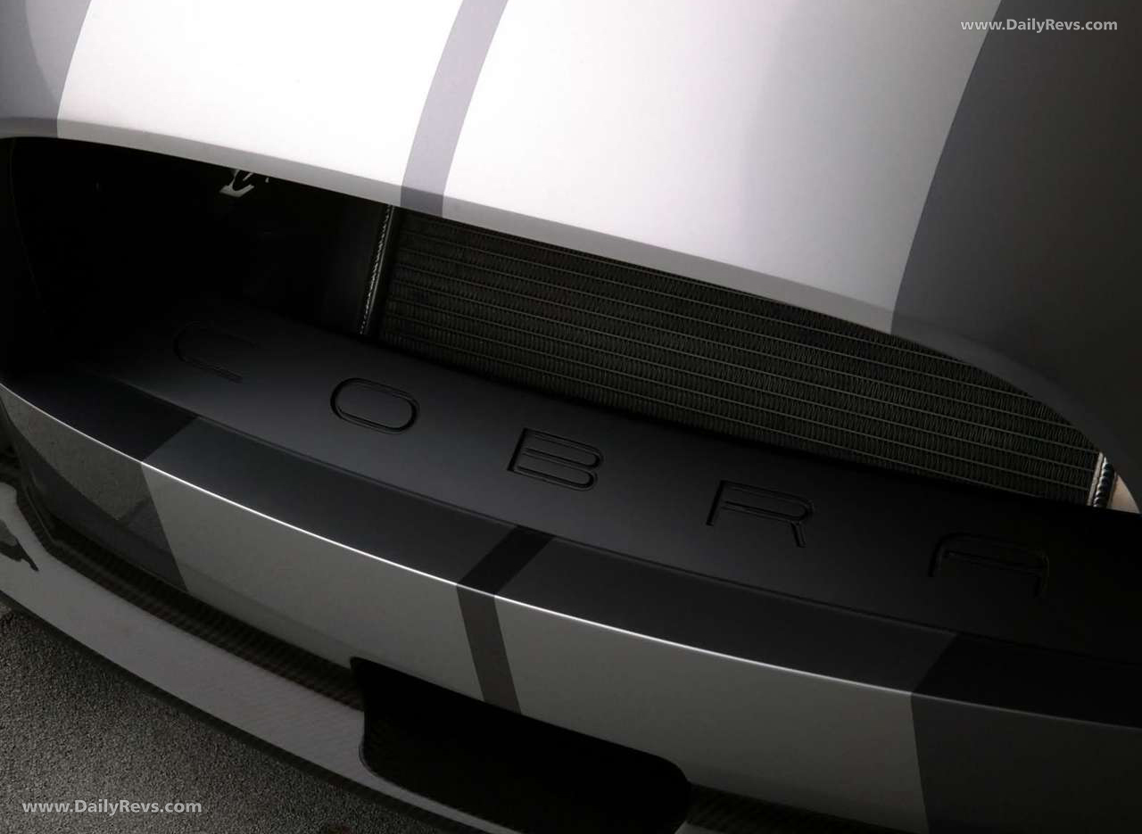 2004 Ford Shelby Cobra Concept Exterior