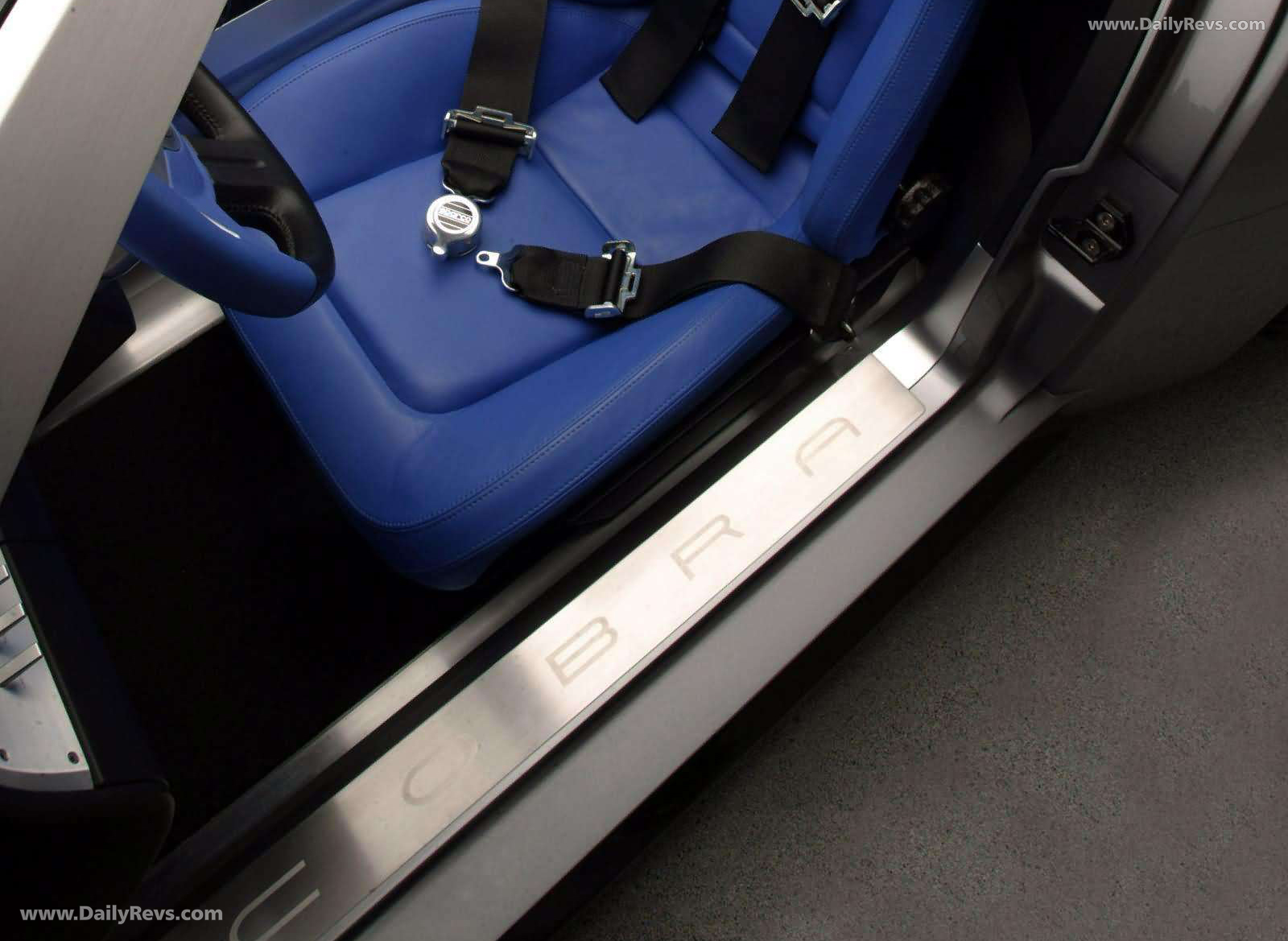 2004 Ford Shelby Cobra Concept Interior