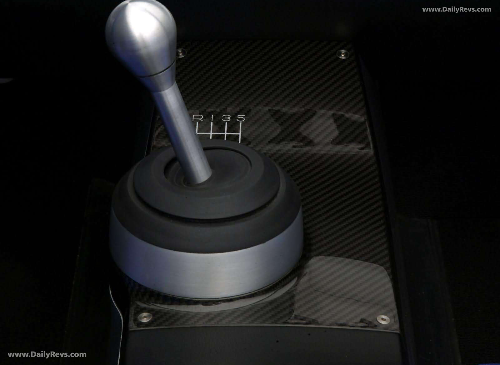 2004 Ford Shelby Cobra Concept Interior