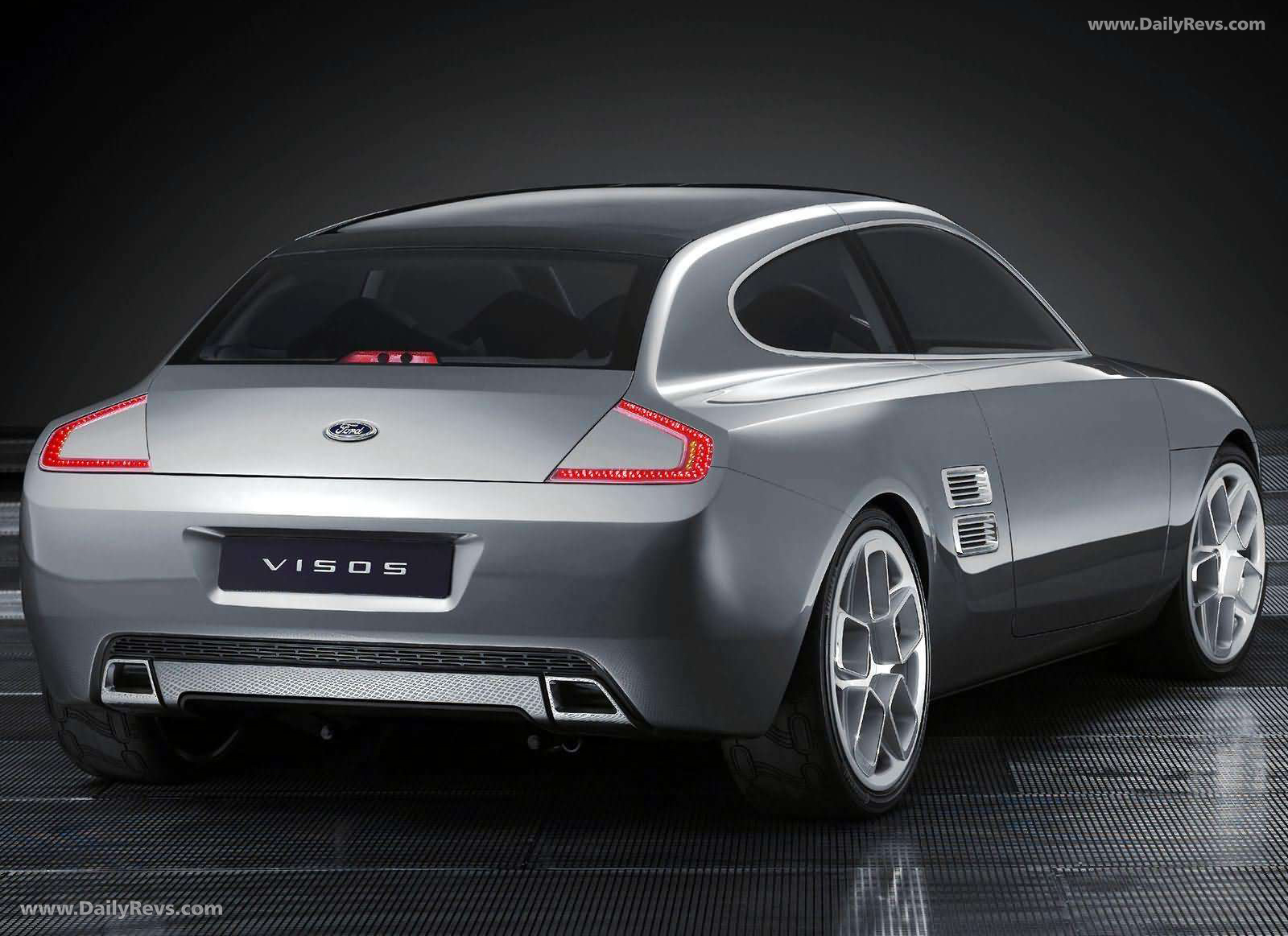 2003 Ford Visos Concept Rear View