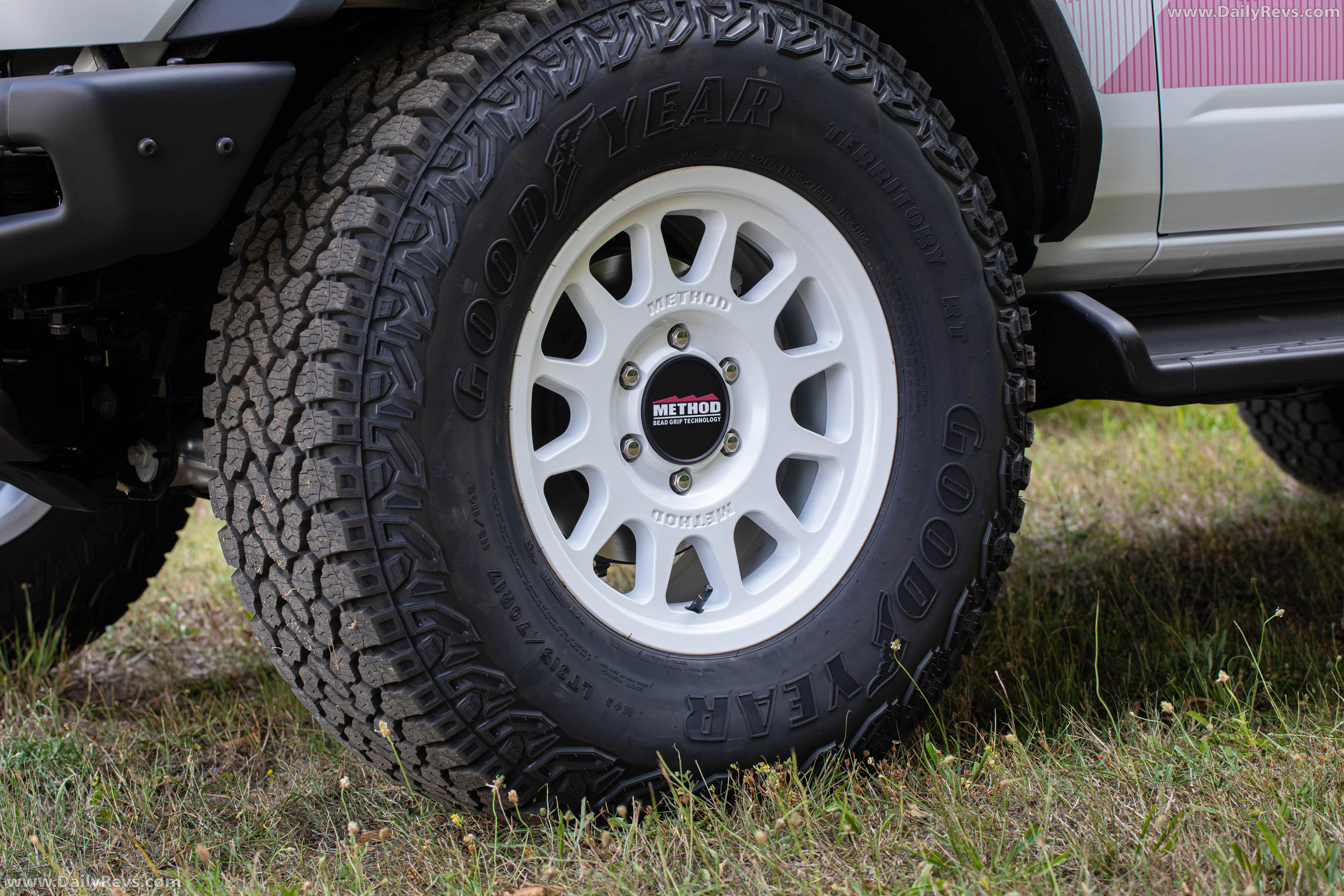 2026 Ford Bronco Desert Rising Edition Exterior