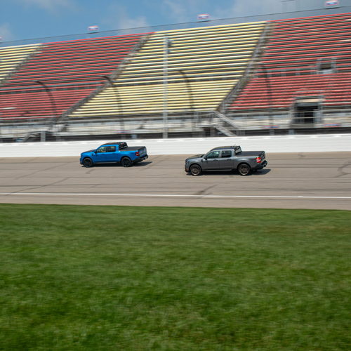 2026 Ford Maverick SV300T Side View