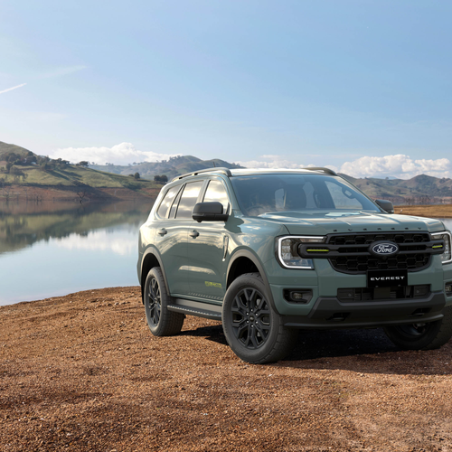 2026 Ford Everest Wolftrak Edition Front View