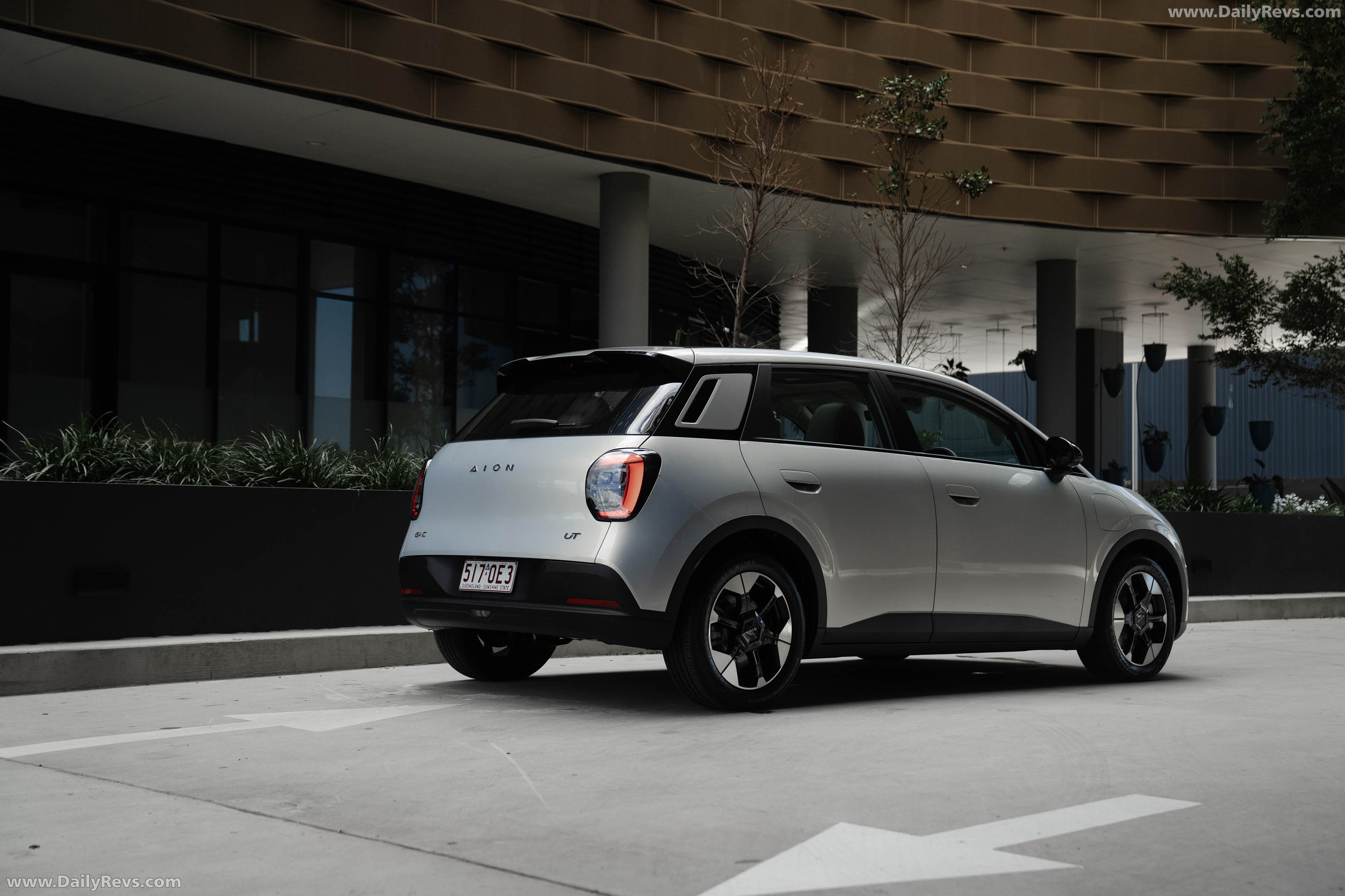 2026 GAC Motor AION UT Luxury Rear View
