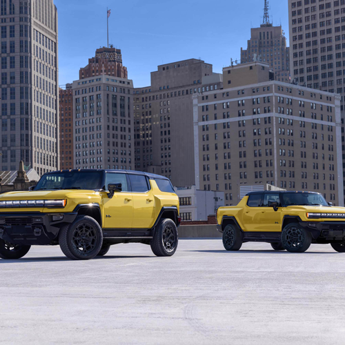 2027 GMC Hummer EV Icon 25 Front View