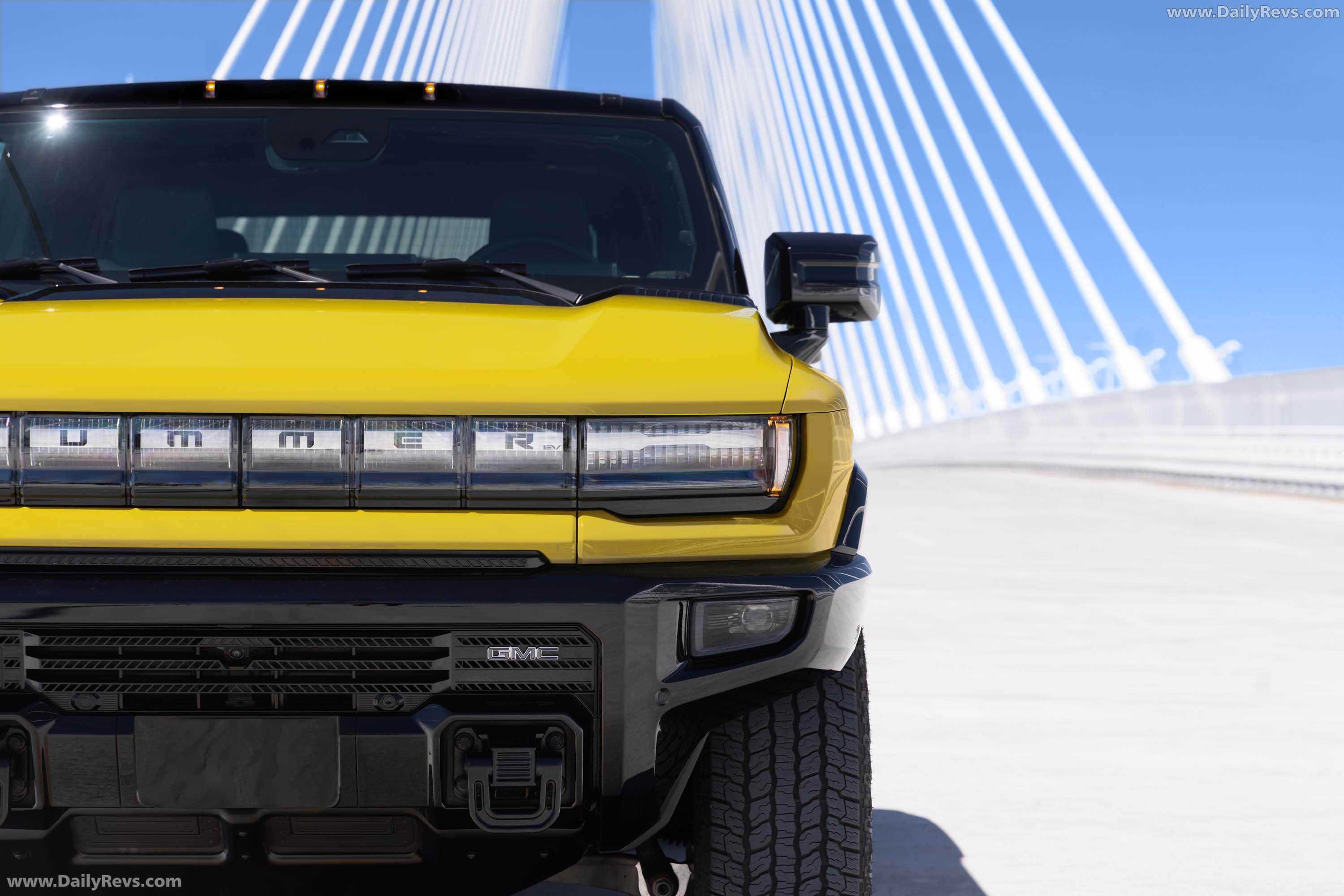 2027 GMC Hummer EV Icon 25 Exterior