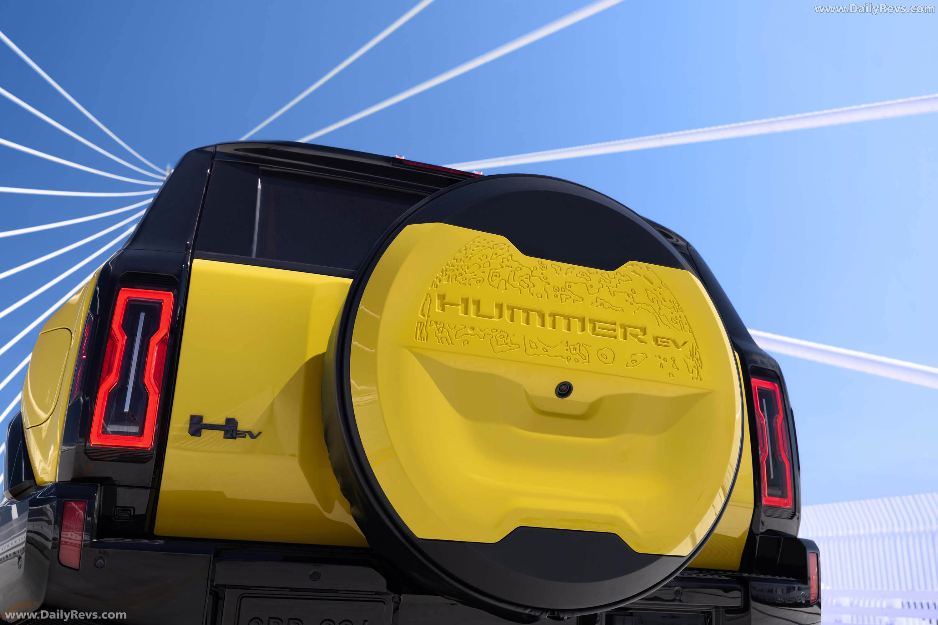 2027 GMC Hummer EV Icon 25 Exterior