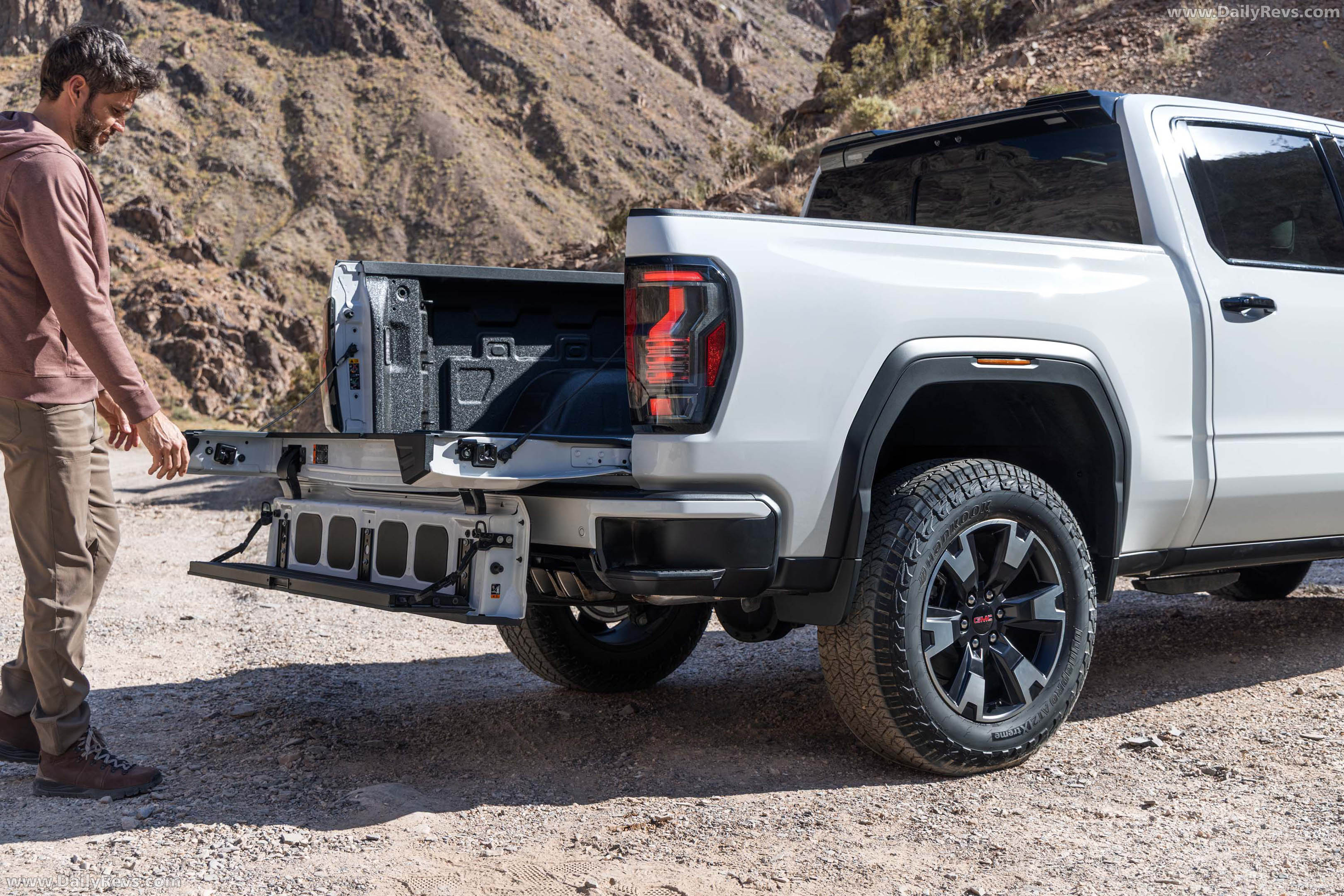 2027 GMC Sierra 1500 AT4 Exterior