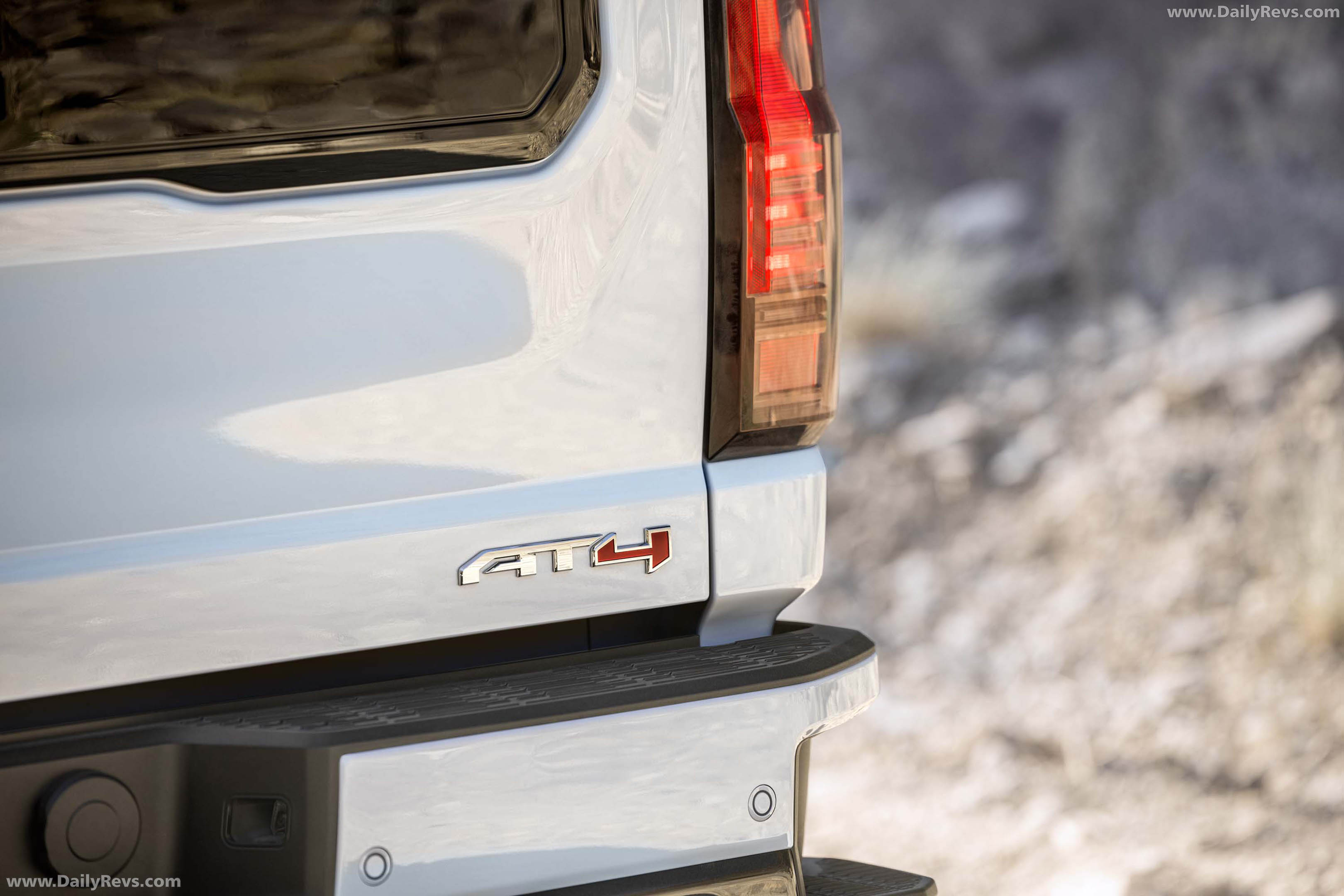 2027 GMC Sierra 1500 AT4 Exterior