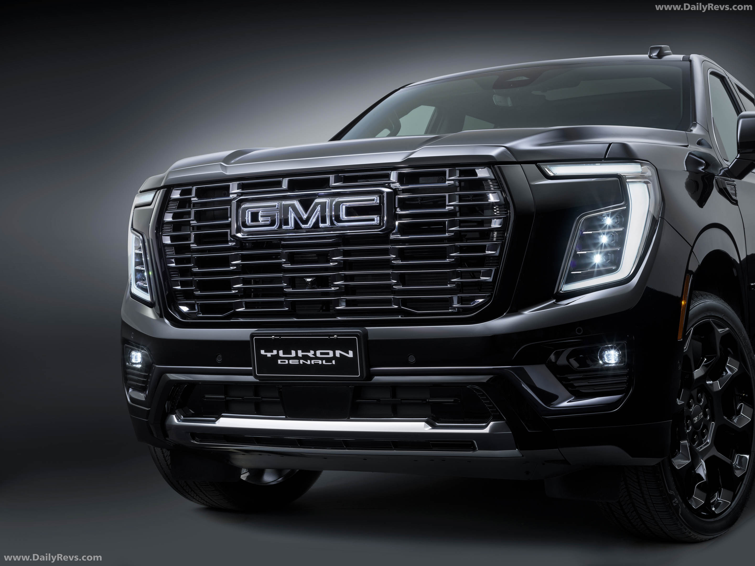 2026 GMC Yukon Denali Signature Black Exterior
