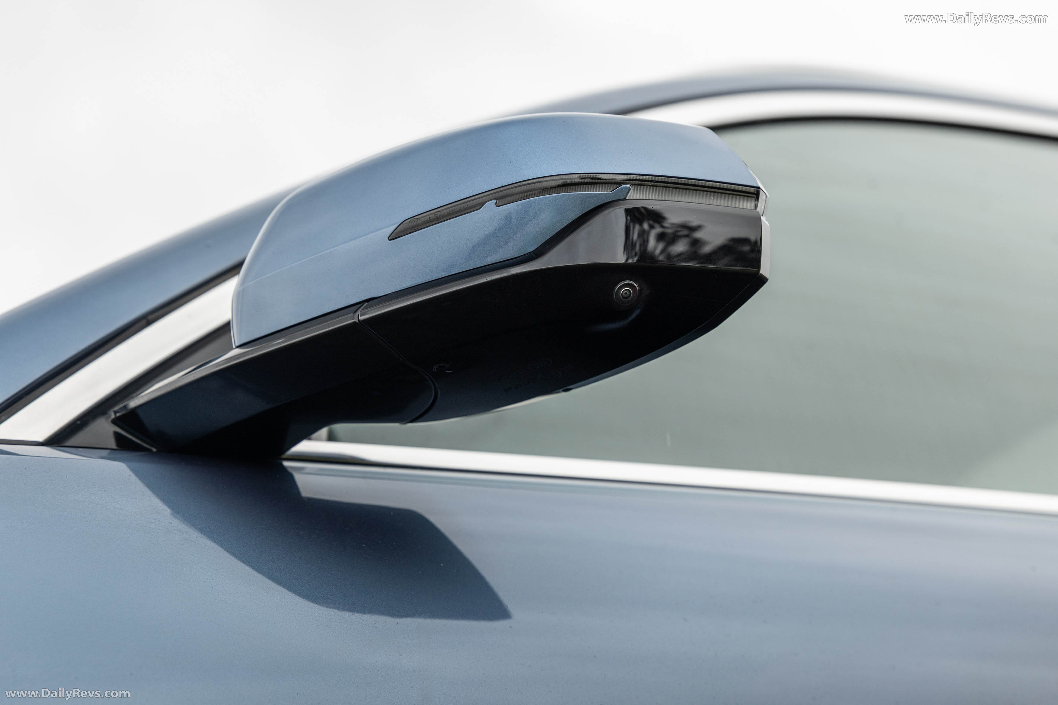 2026 Geely Starray EM-i Glacier Blue Exterior