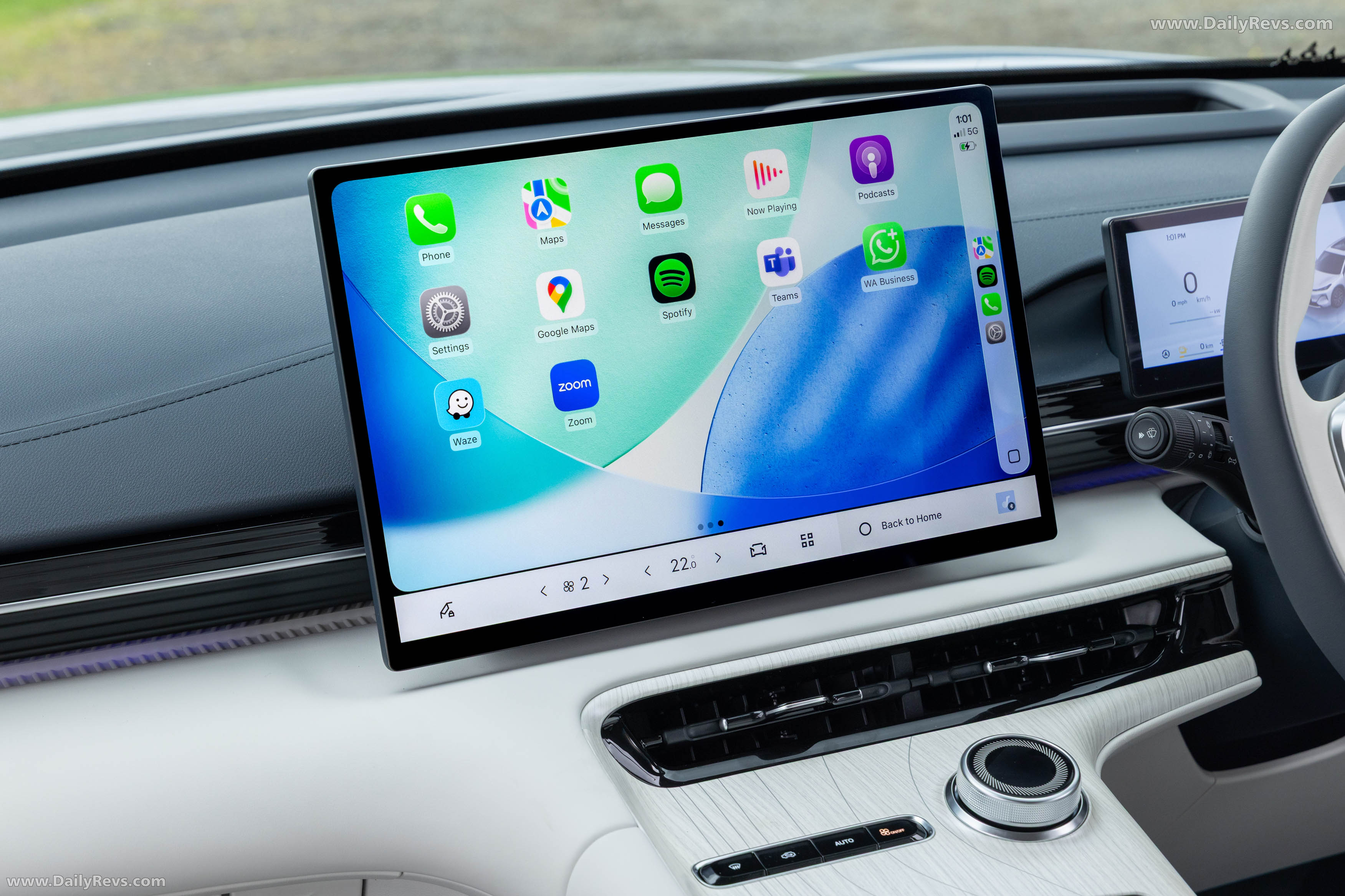 2026 Geely Starray EM-i Glacier Blue Interior