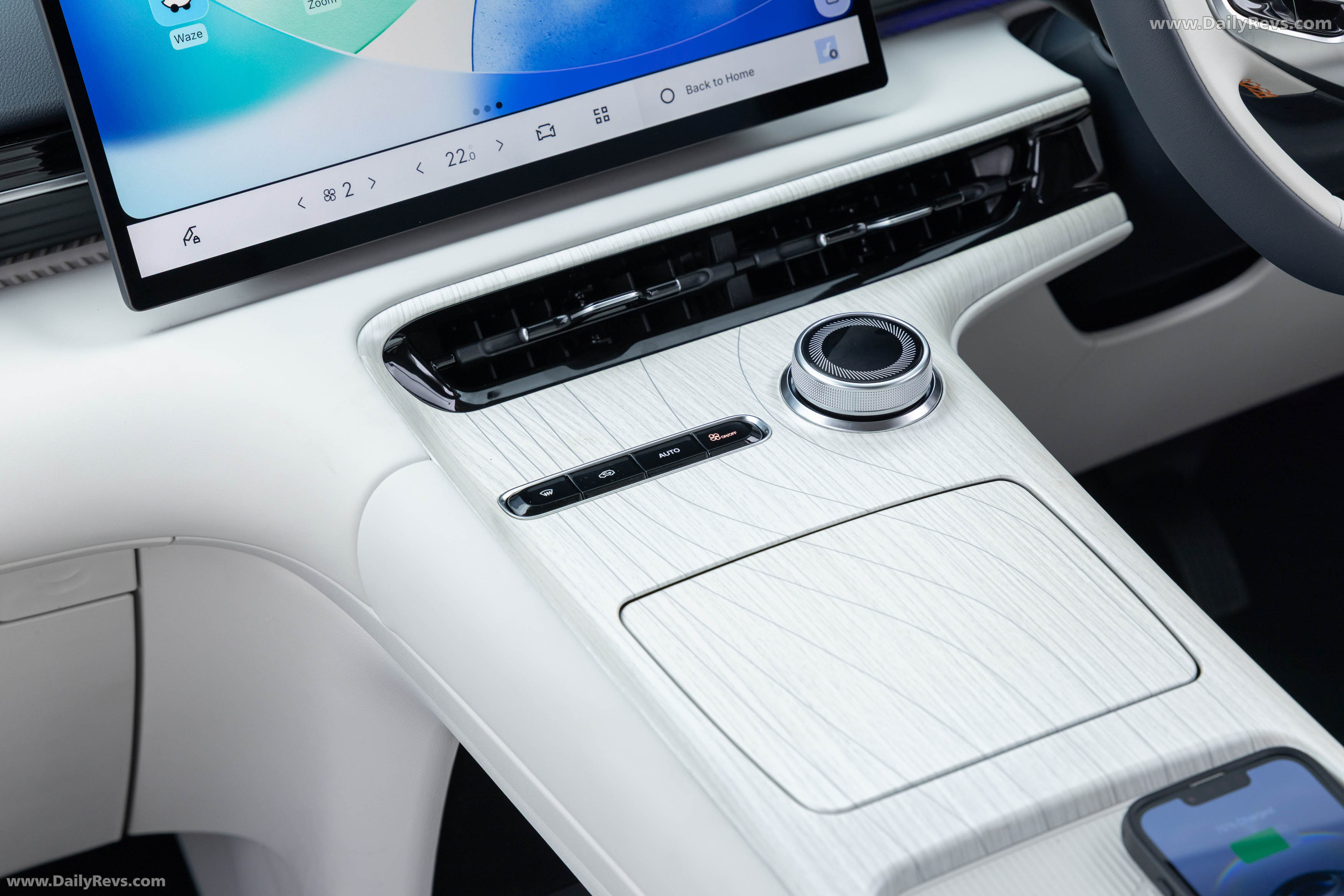 2026 Geely Starray EM-i Glacier Blue Interior