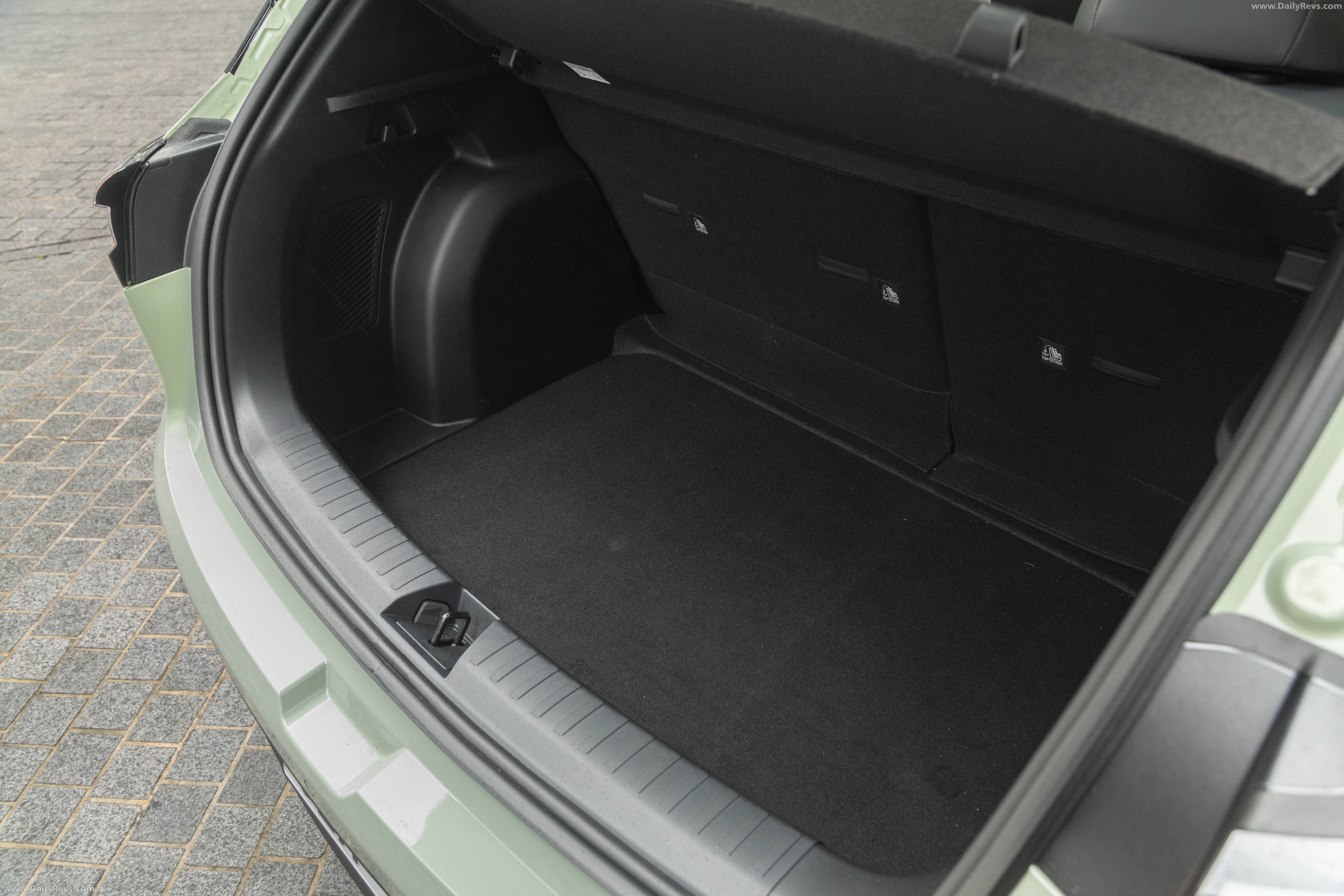 2027 Geely EX2 Interior