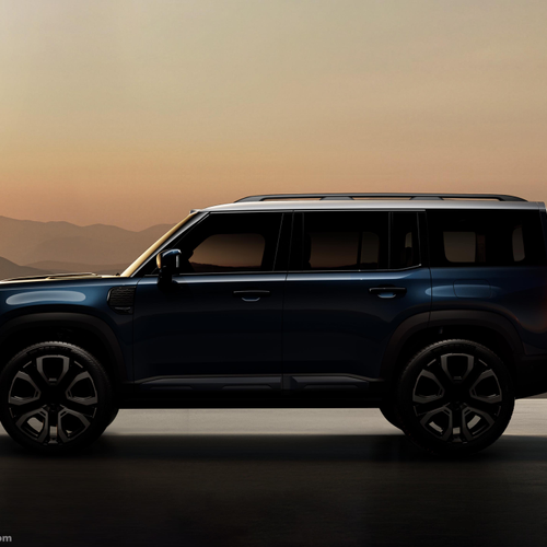 2027 Geely Galaxy Cruiser 700 Side View