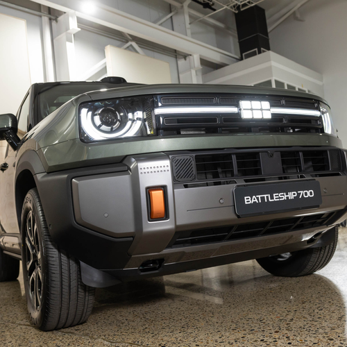 2027 Geely Battleship 700 Front View