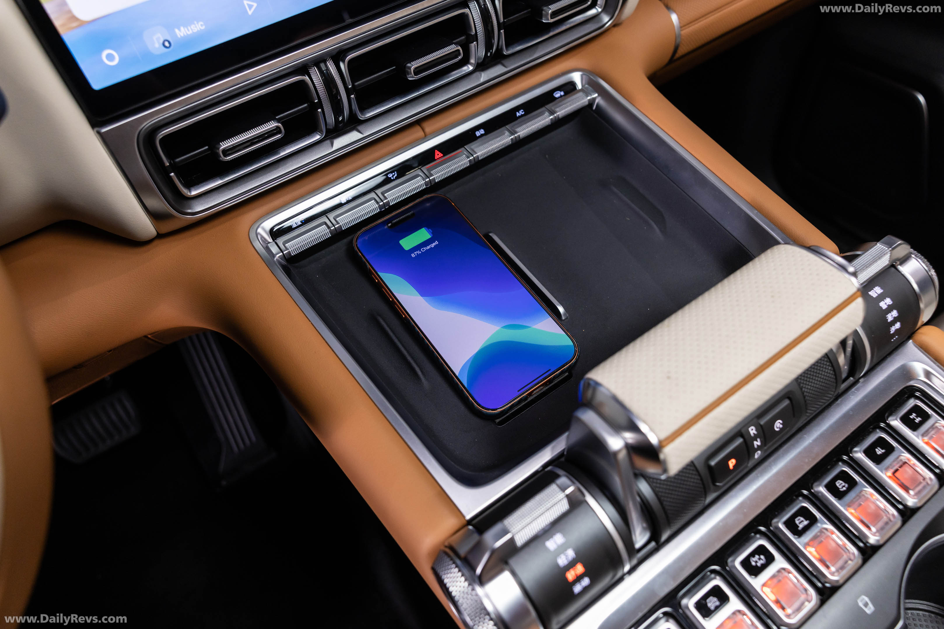 2027 Geely Battleship 700 Interior