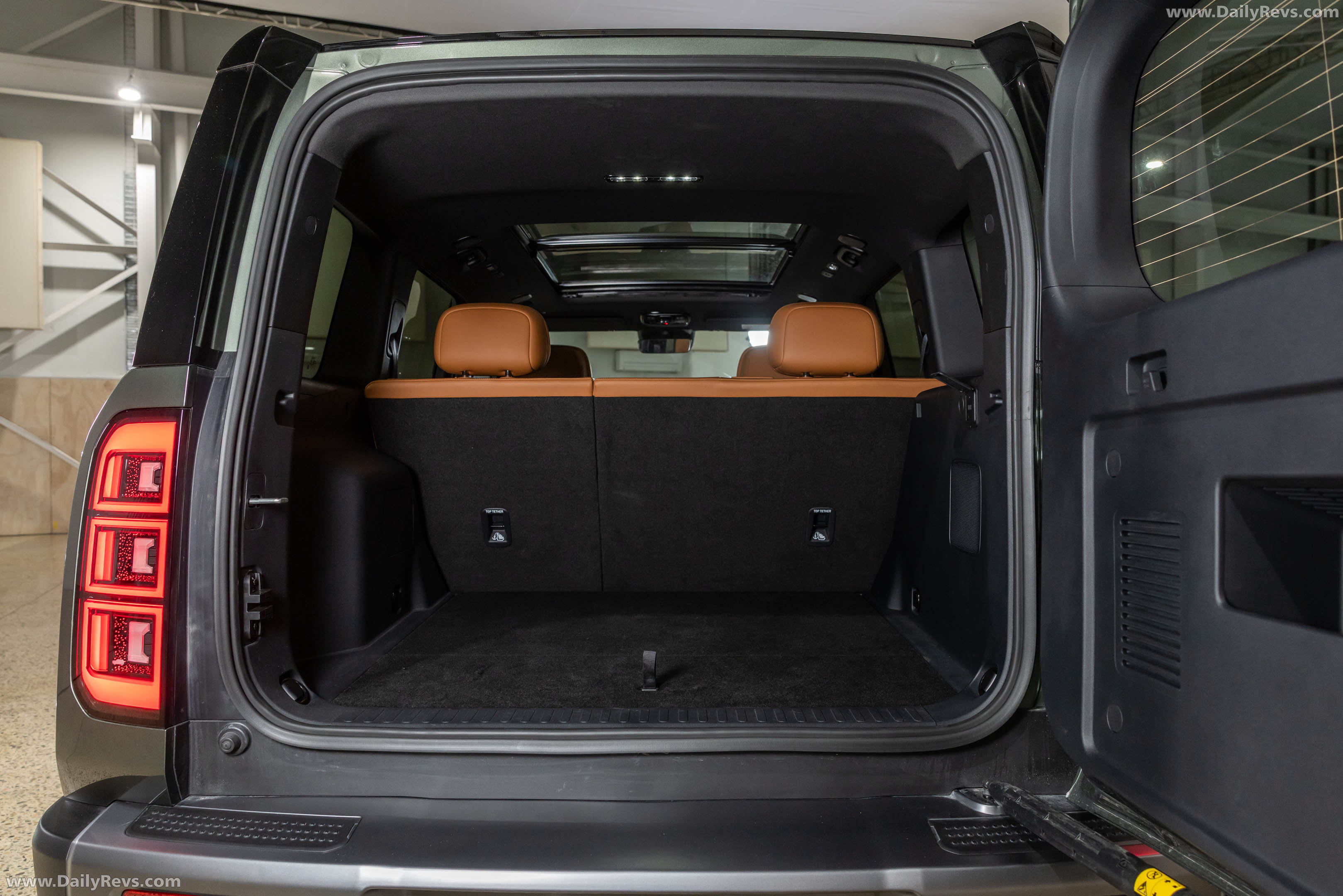 2027 Geely Battleship 700 Interior