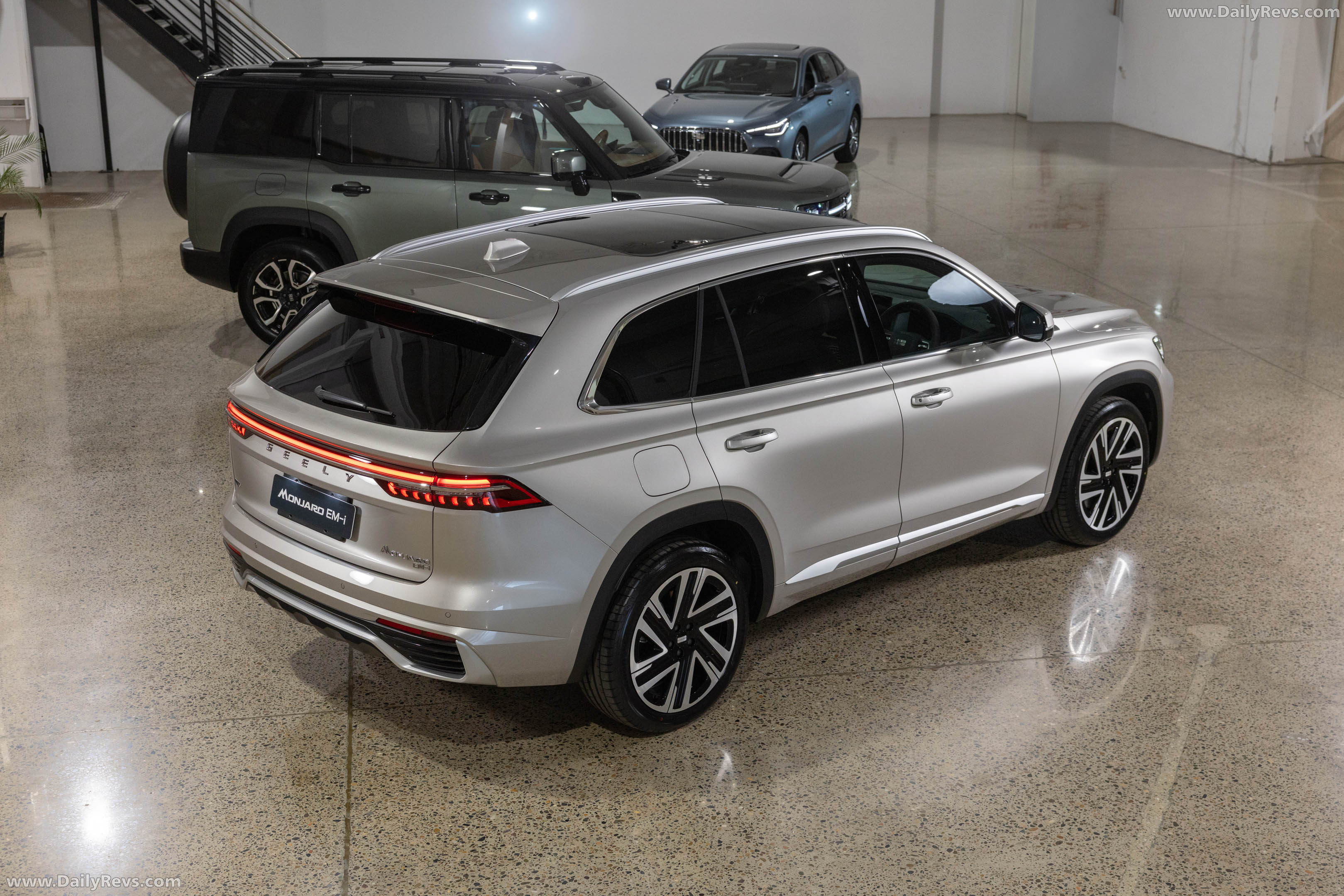 2027 Geely Monjaro EM-i Rear View