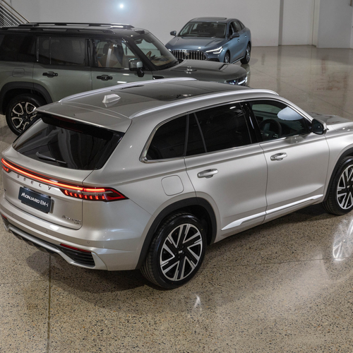 2027 Geely Monjaro EM-i Rear View