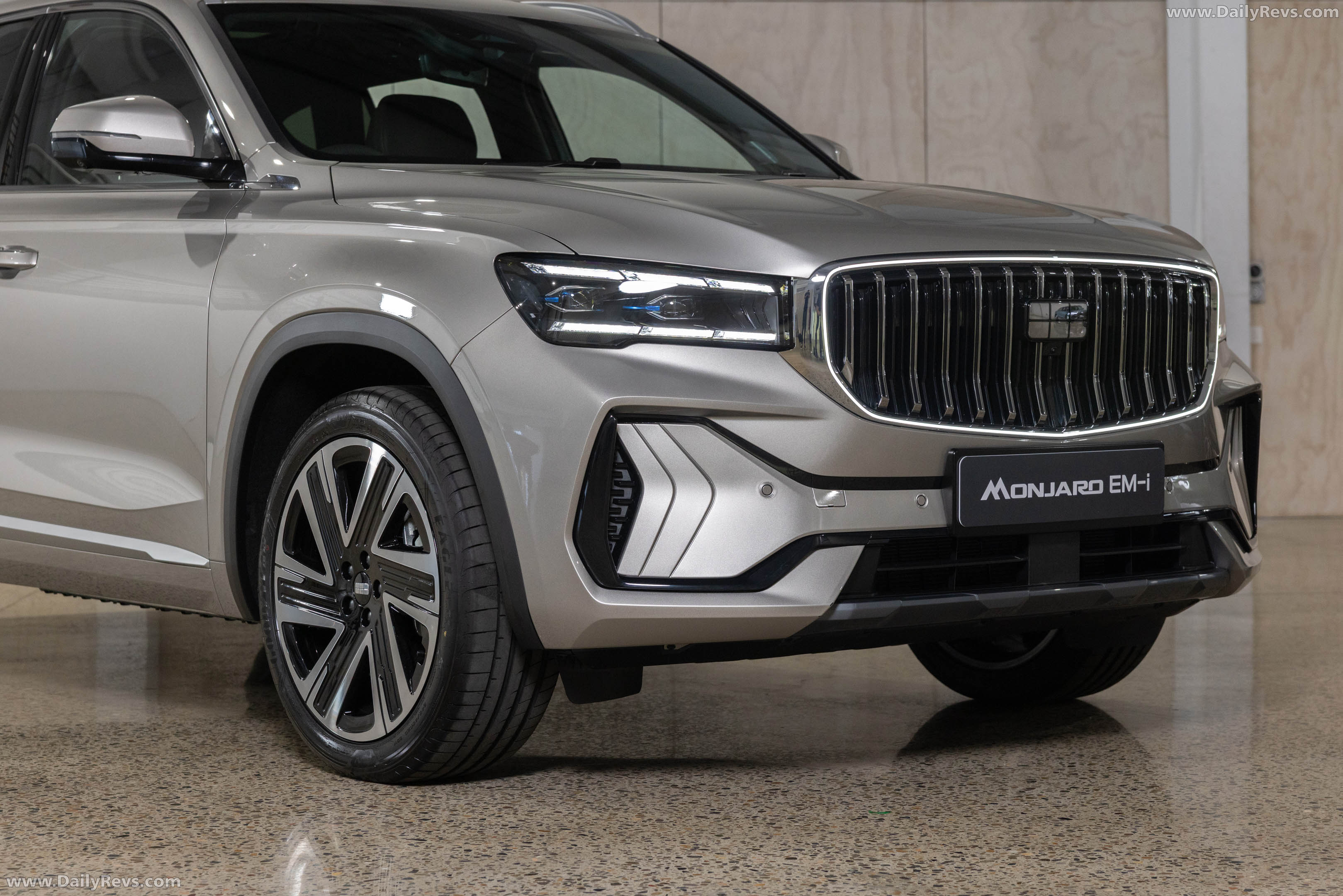 2027 Geely Monjaro EM-i Exterior