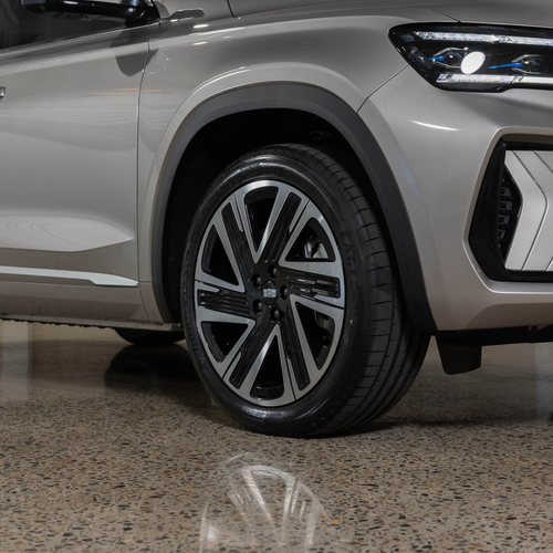 2027 Geely Monjaro EM-i Exterior