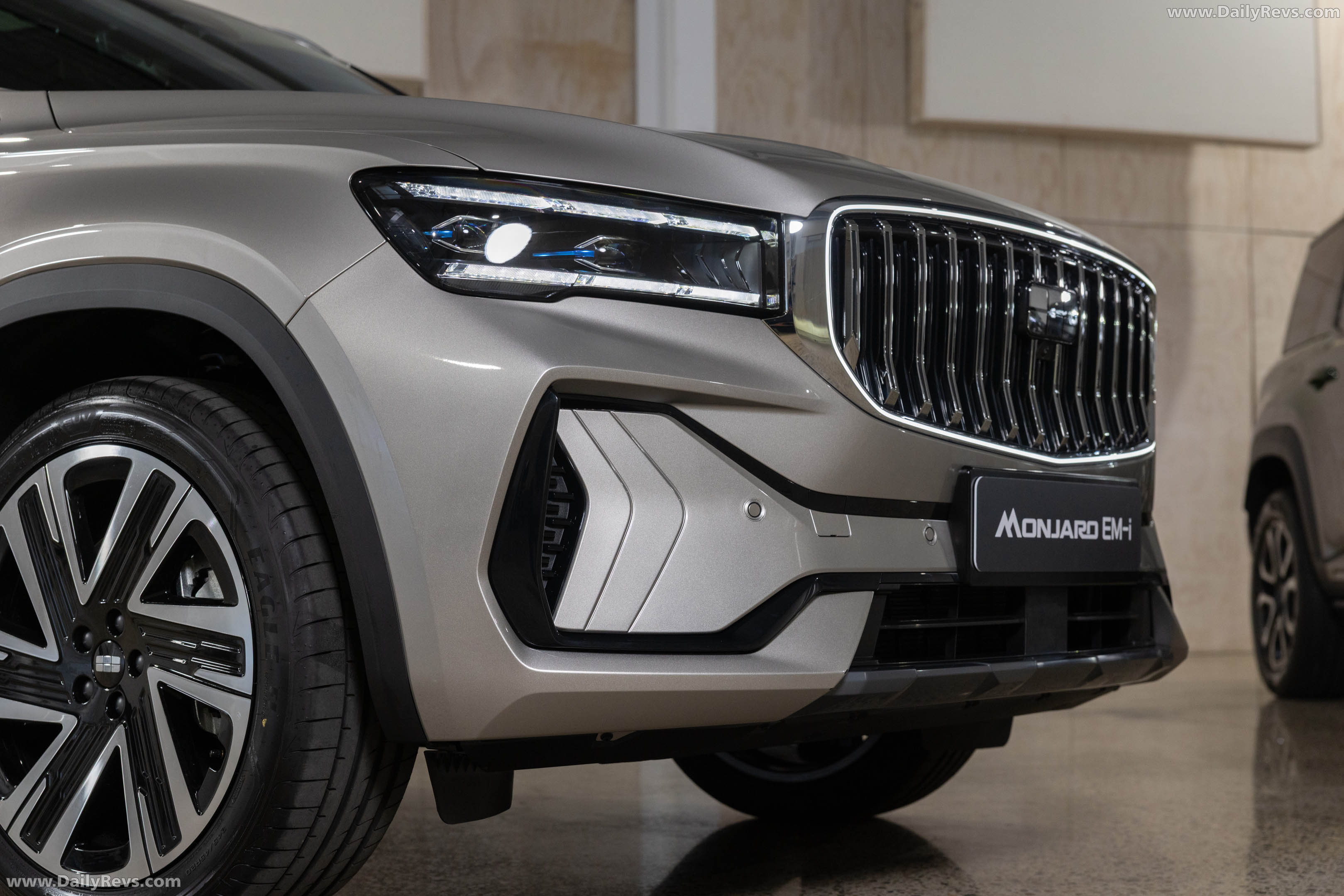 2027 Geely Monjaro EM-i Exterior