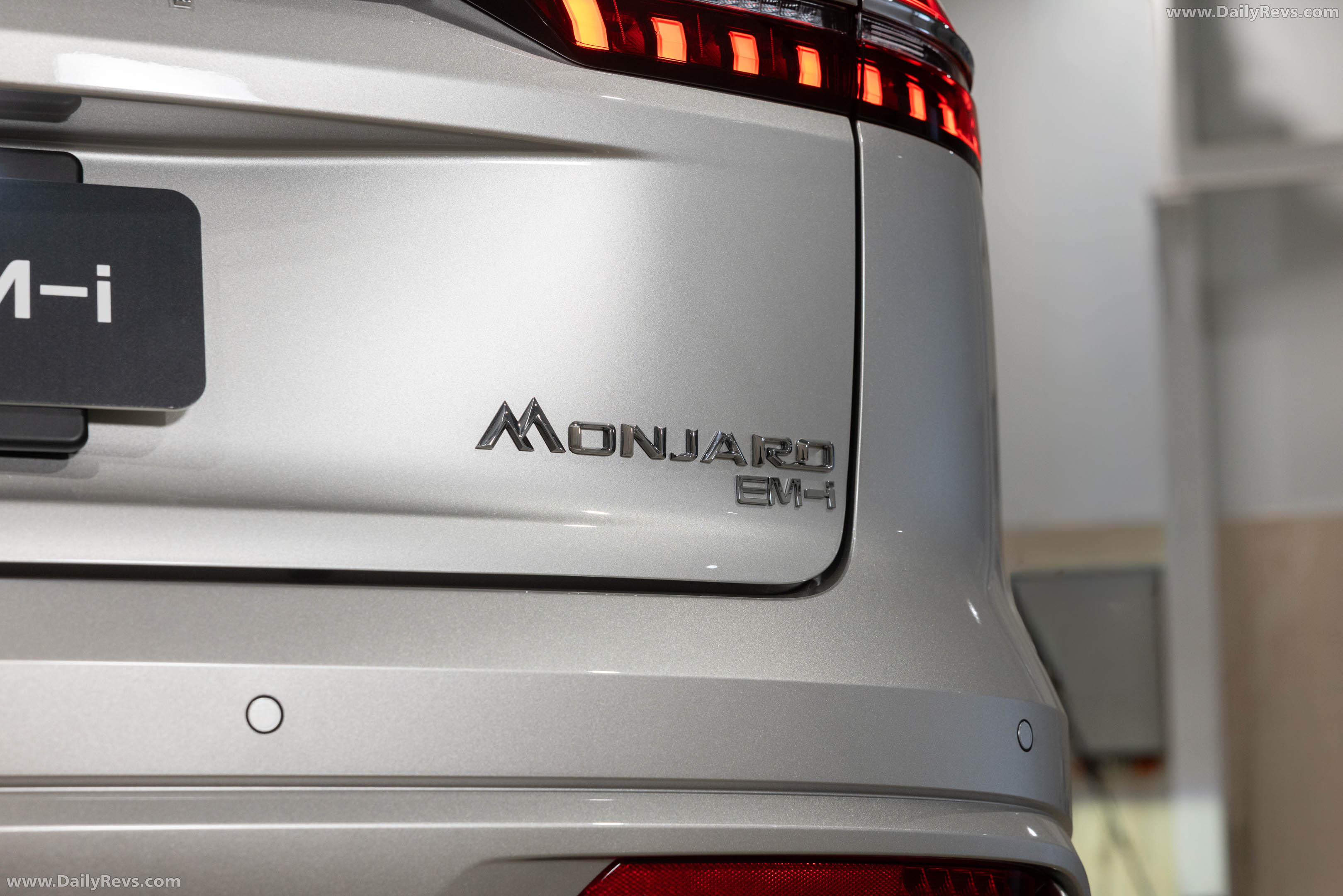 2027 Geely Monjaro EM-i Exterior