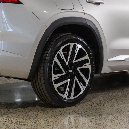 2027 Geely Monjaro EM-i Exterior