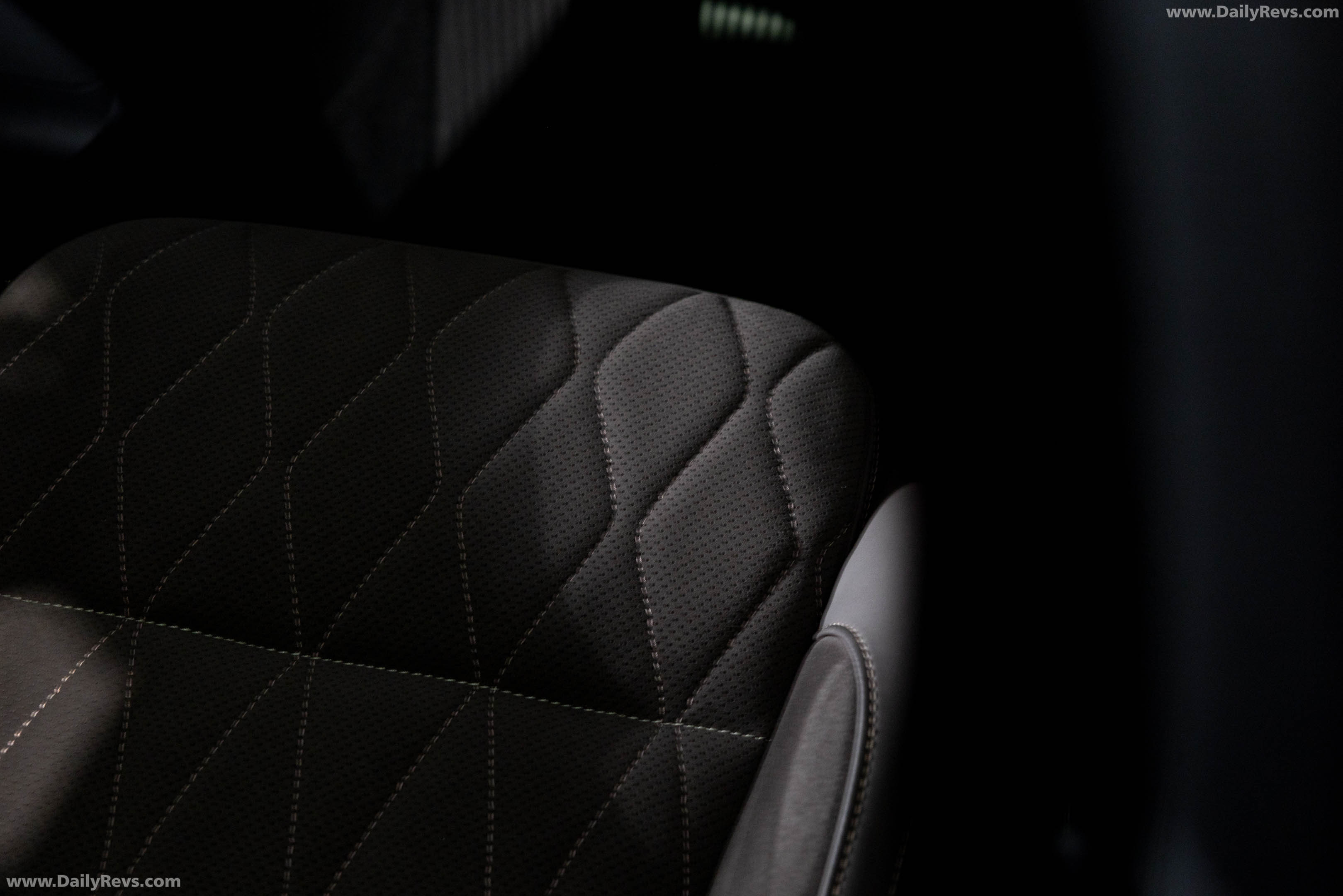2027 Geely Monjaro EM-i Interior