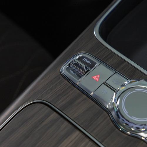 2027 Geely Monjaro EM-i Interior