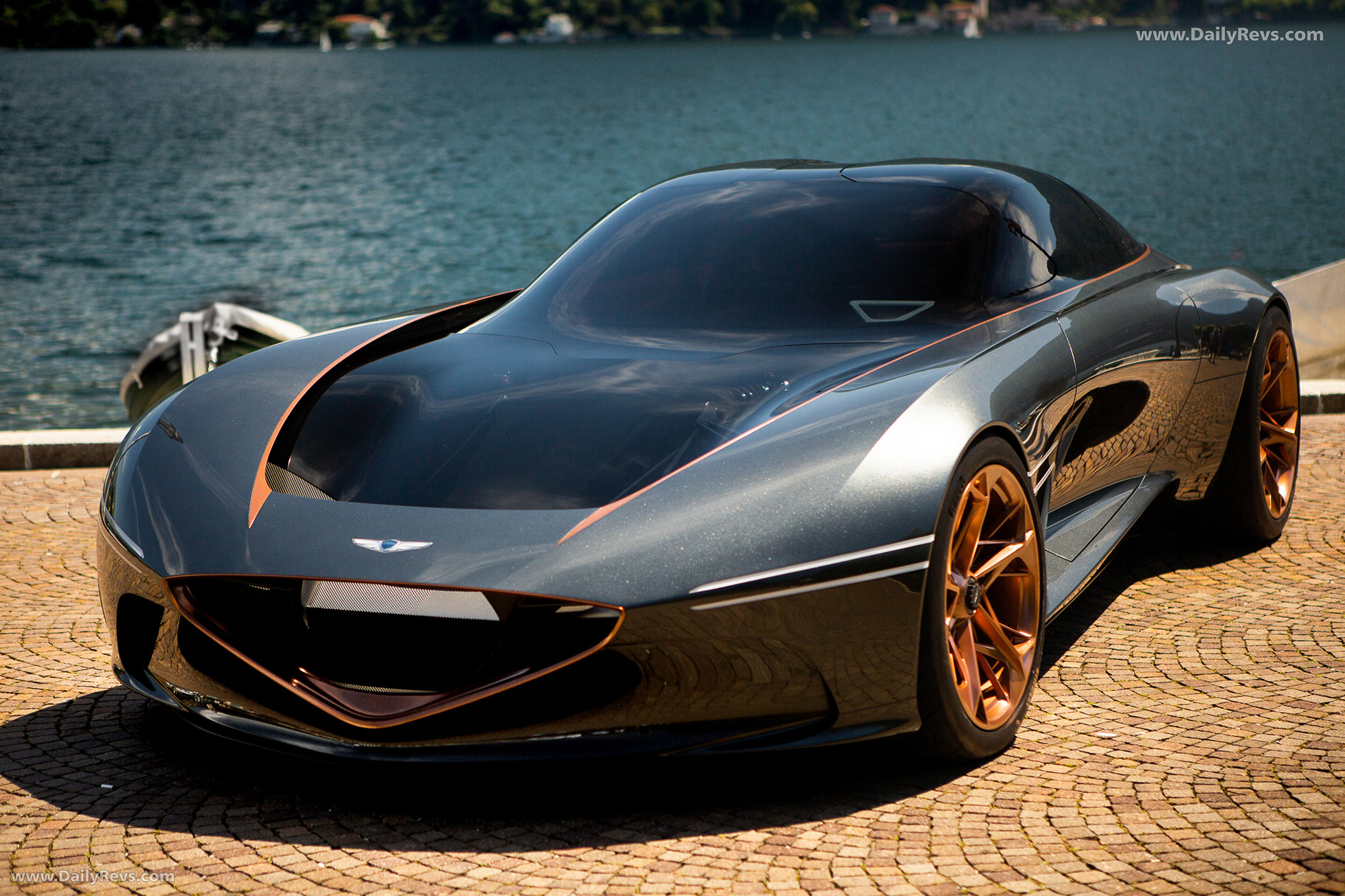 2018 Genesis Essentia Concept Front View