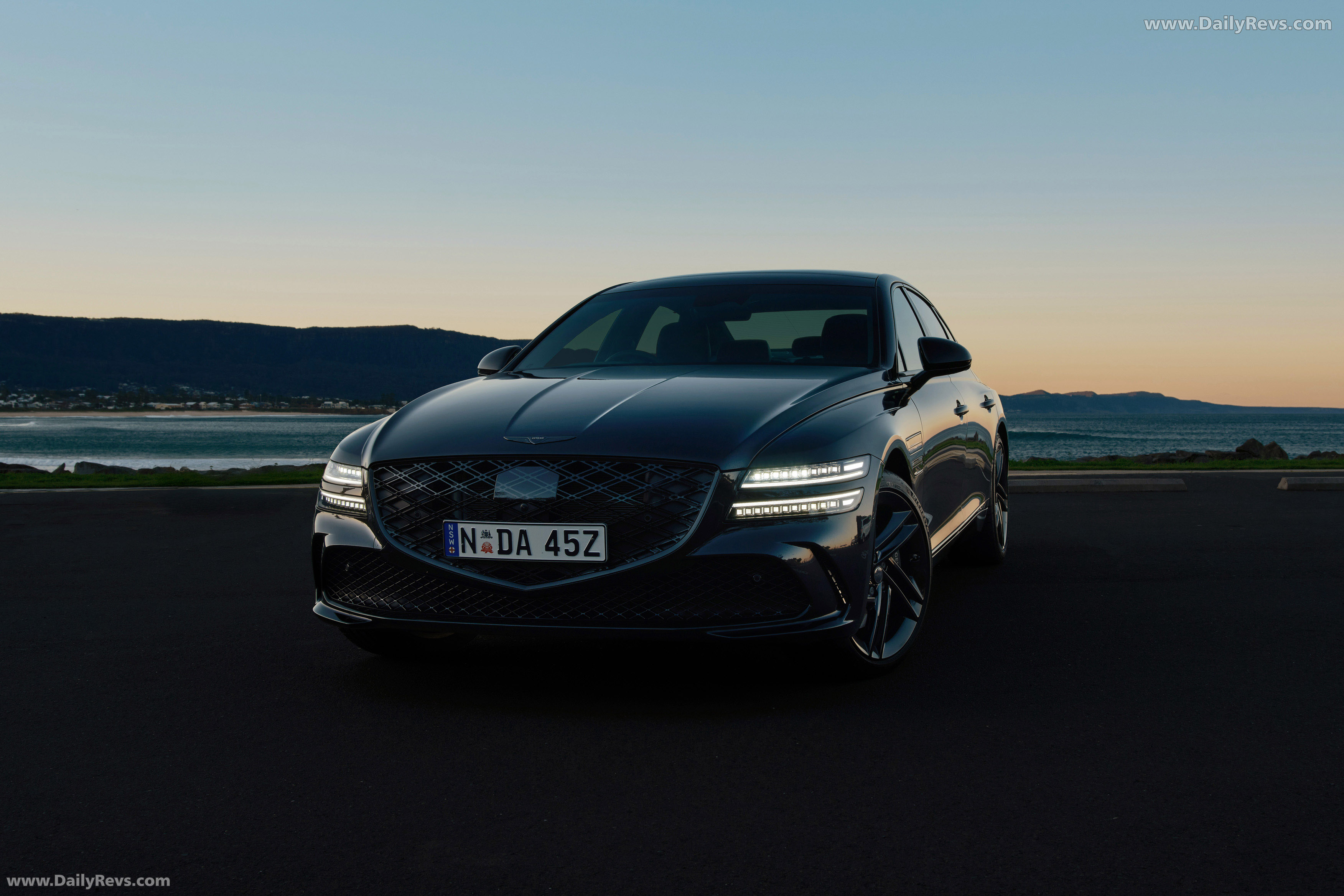 2025 Genesis G80 Black Front View