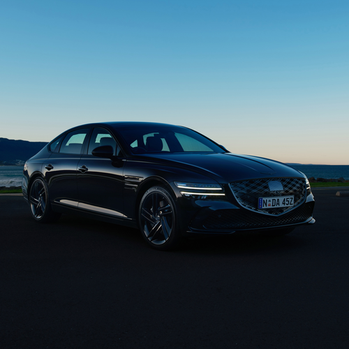 2025 Genesis G80 Black Front View