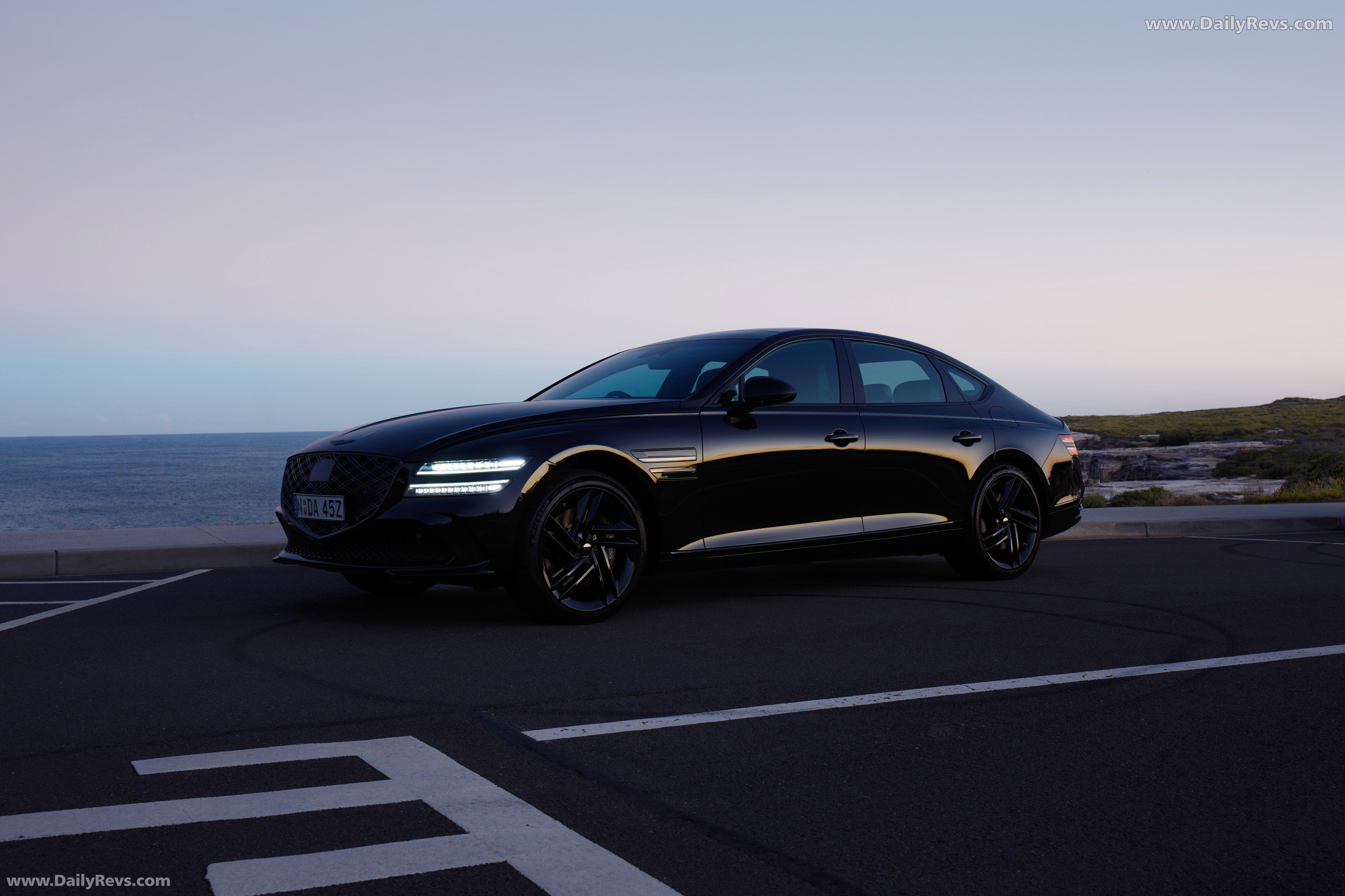 2025 Genesis G80 Black Side View