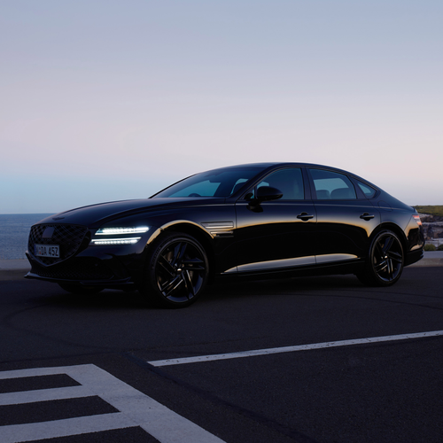 2025 Genesis G80 Black Side View