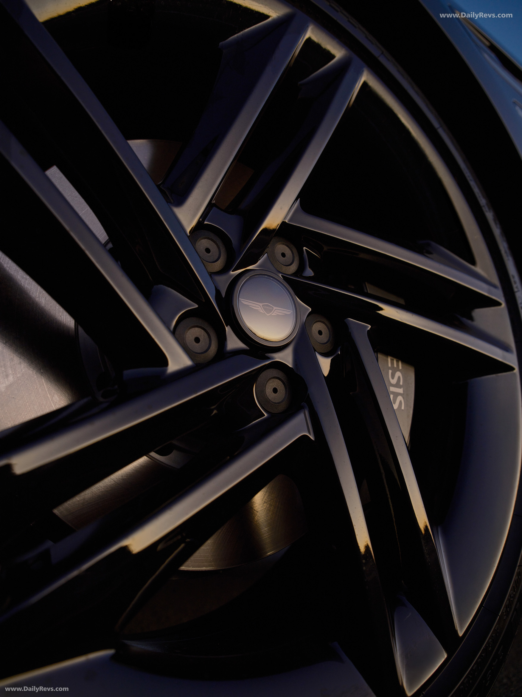 2025 Genesis G80 Black Exterior