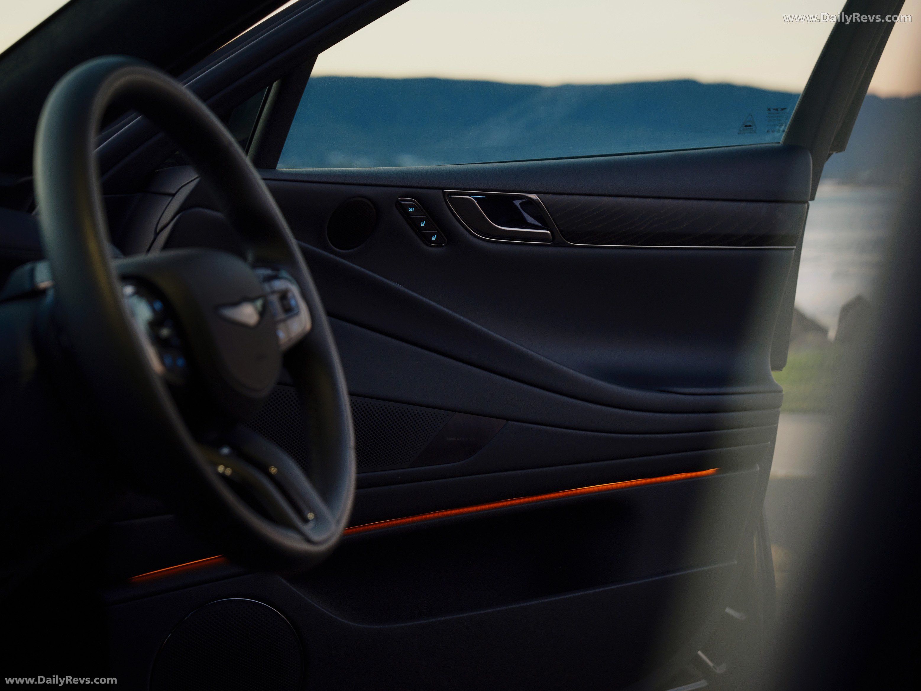 2025 Genesis G80 Black Interior