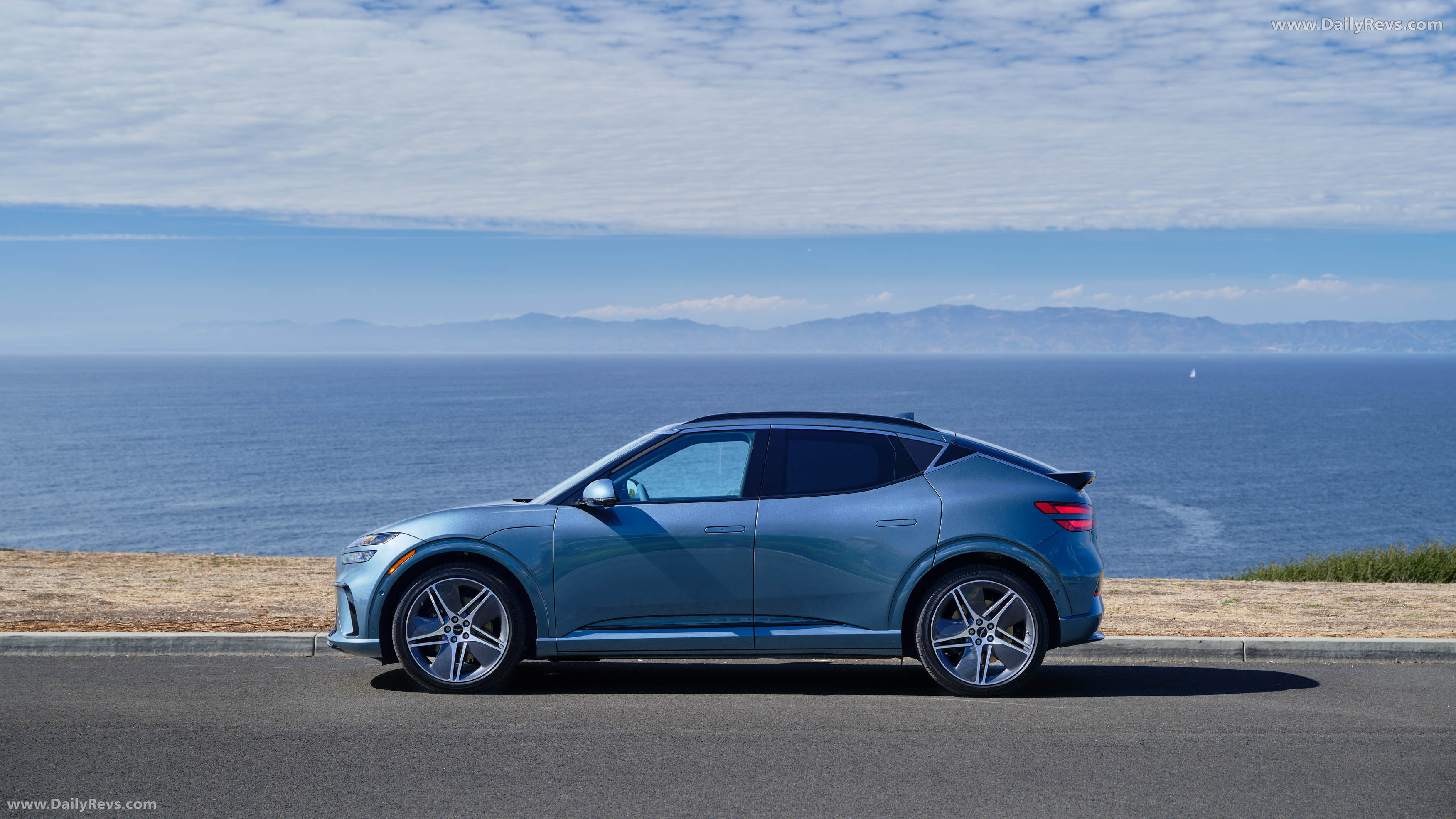 2025 Genesis GV60 US Version Side View